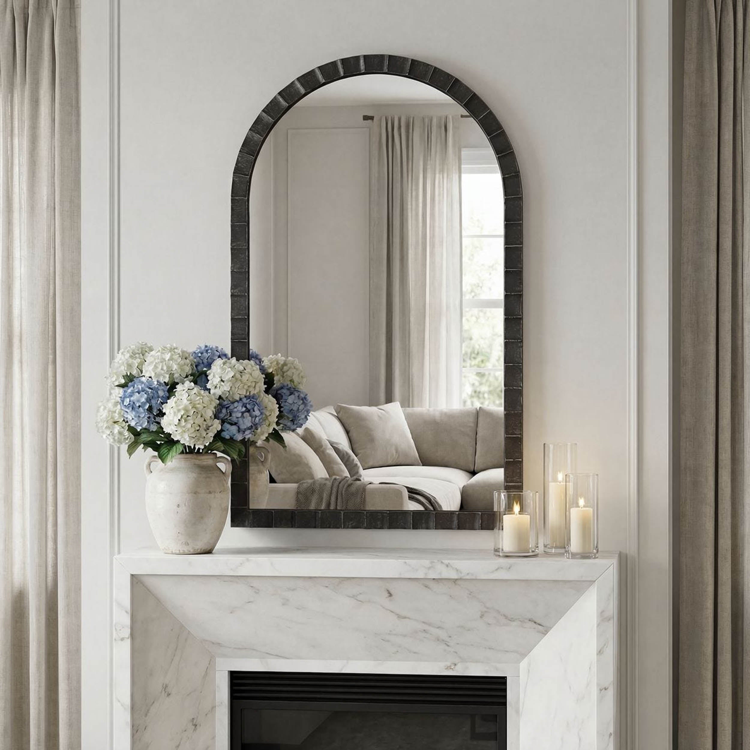 Dandridge Arch Mirror, Black