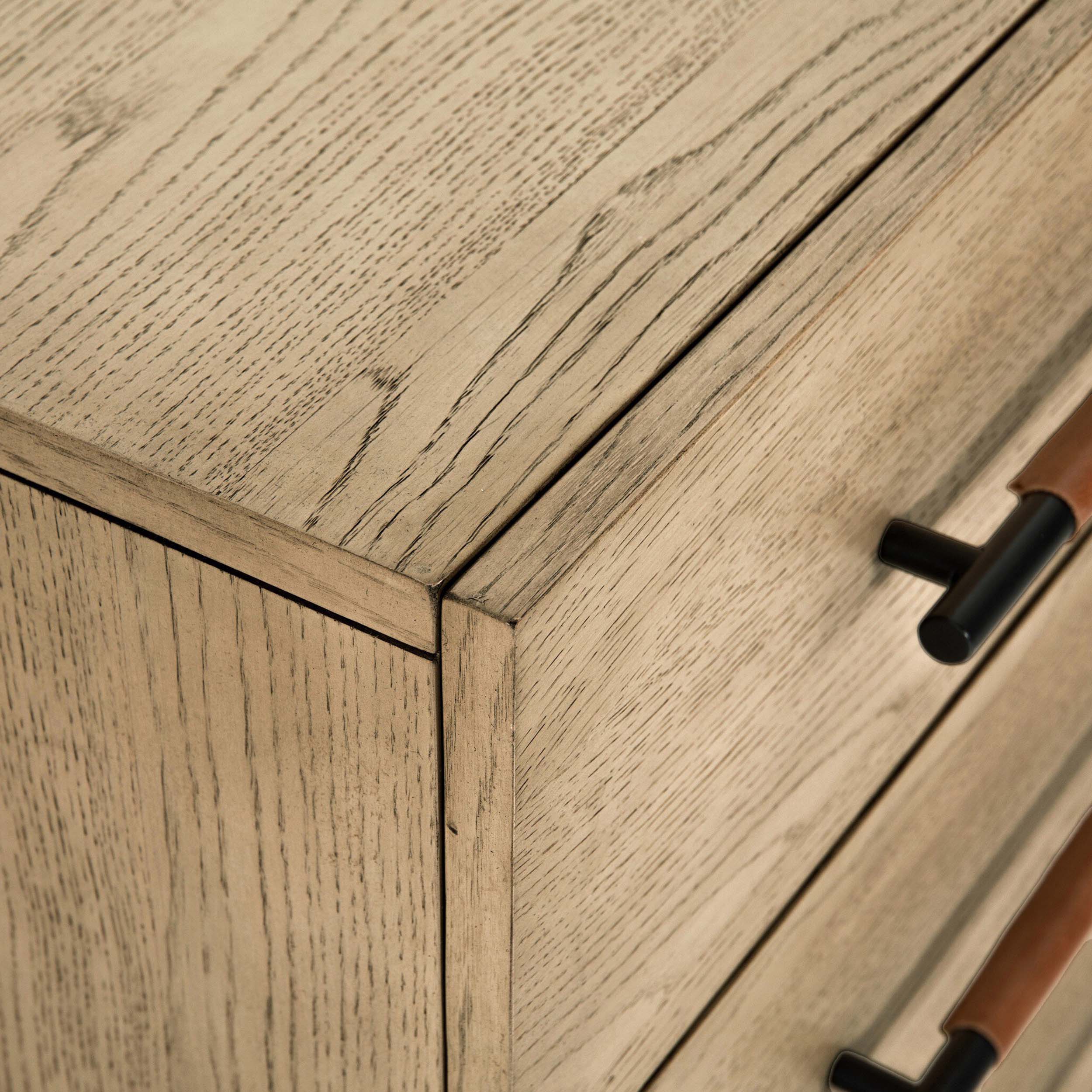 Rosedale 3 Drawer Dresser, Yucca Oak Veneer