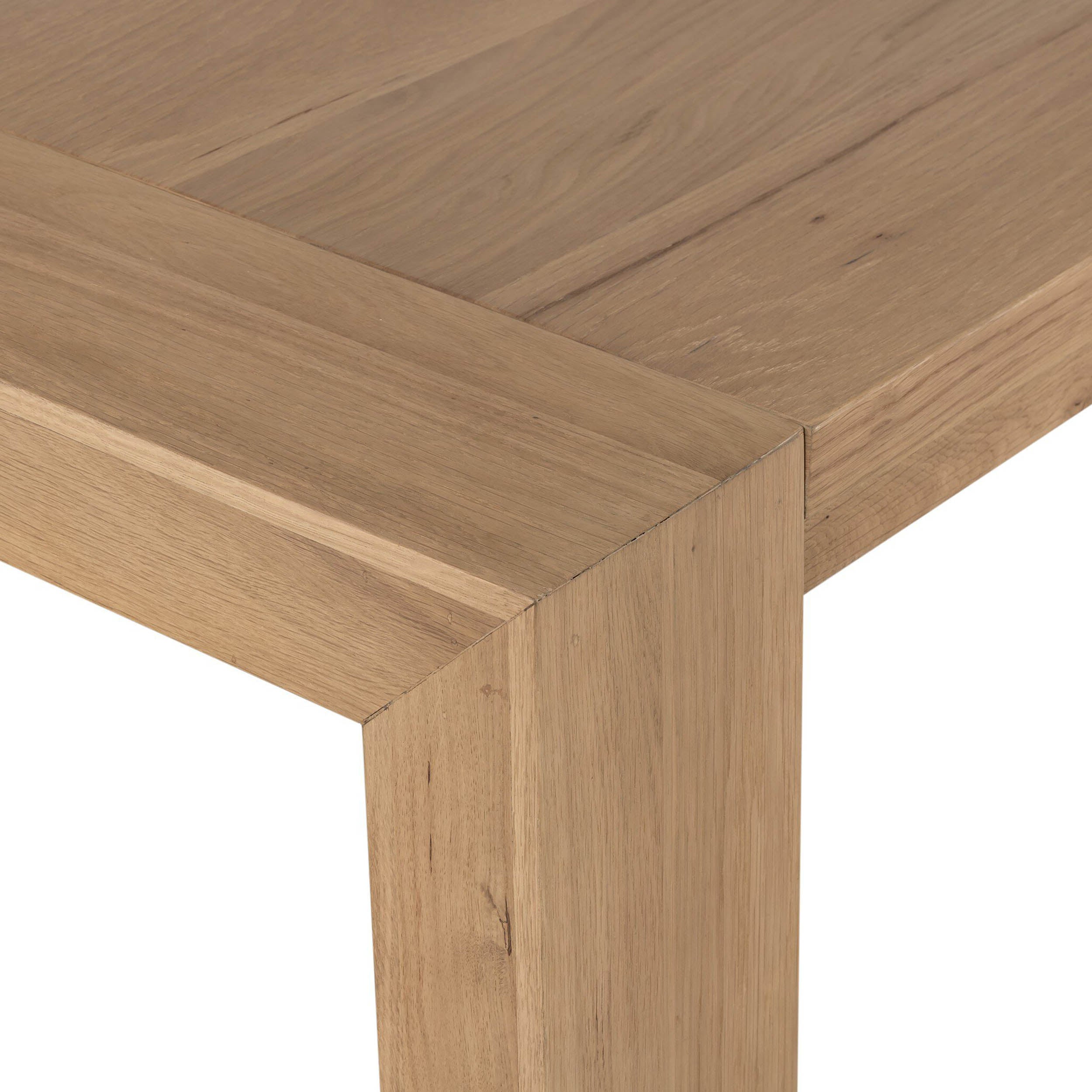 Capra Dining Table, Light Oak Resin