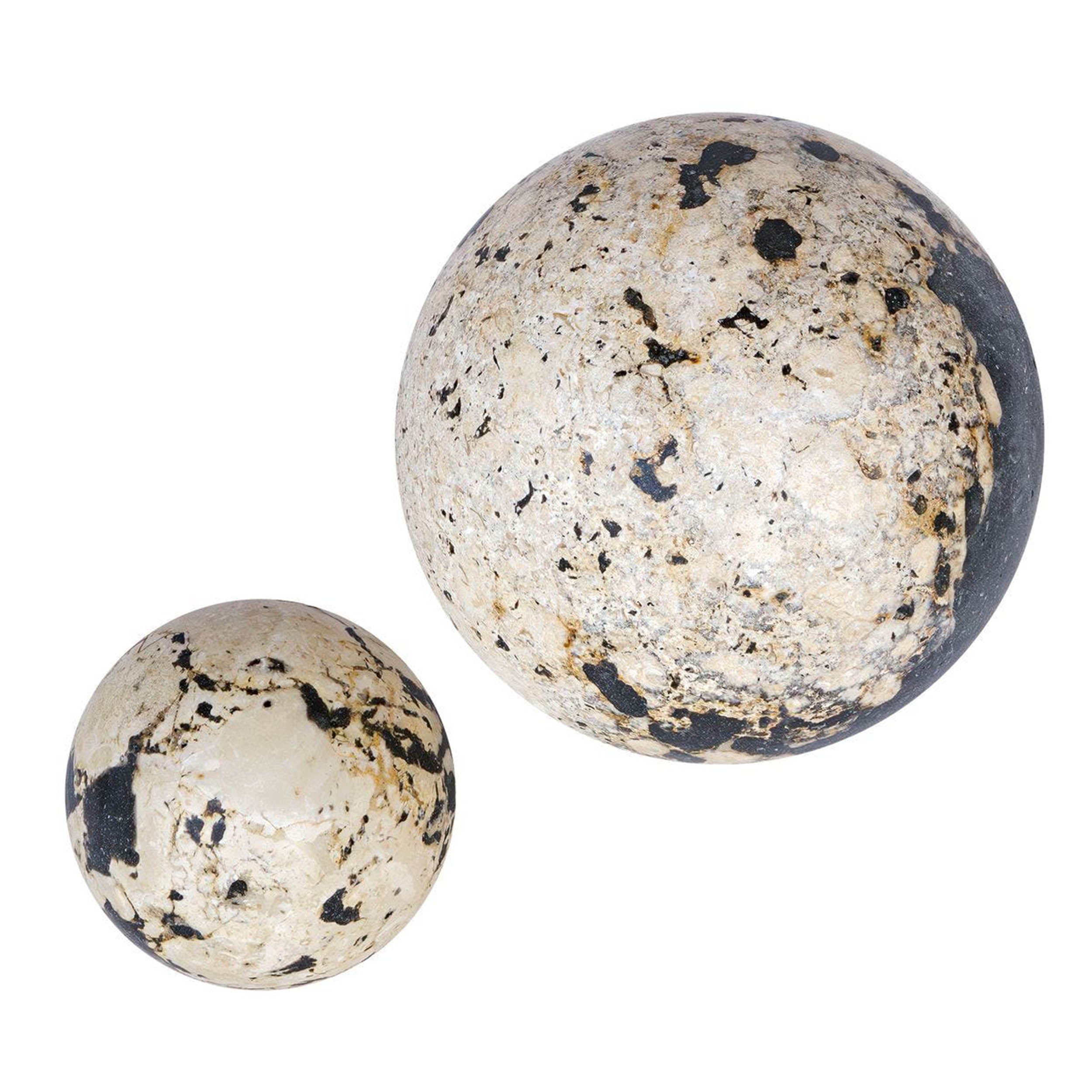 Nouveau Indoor-Outdoor Spheres, White, Set of 2