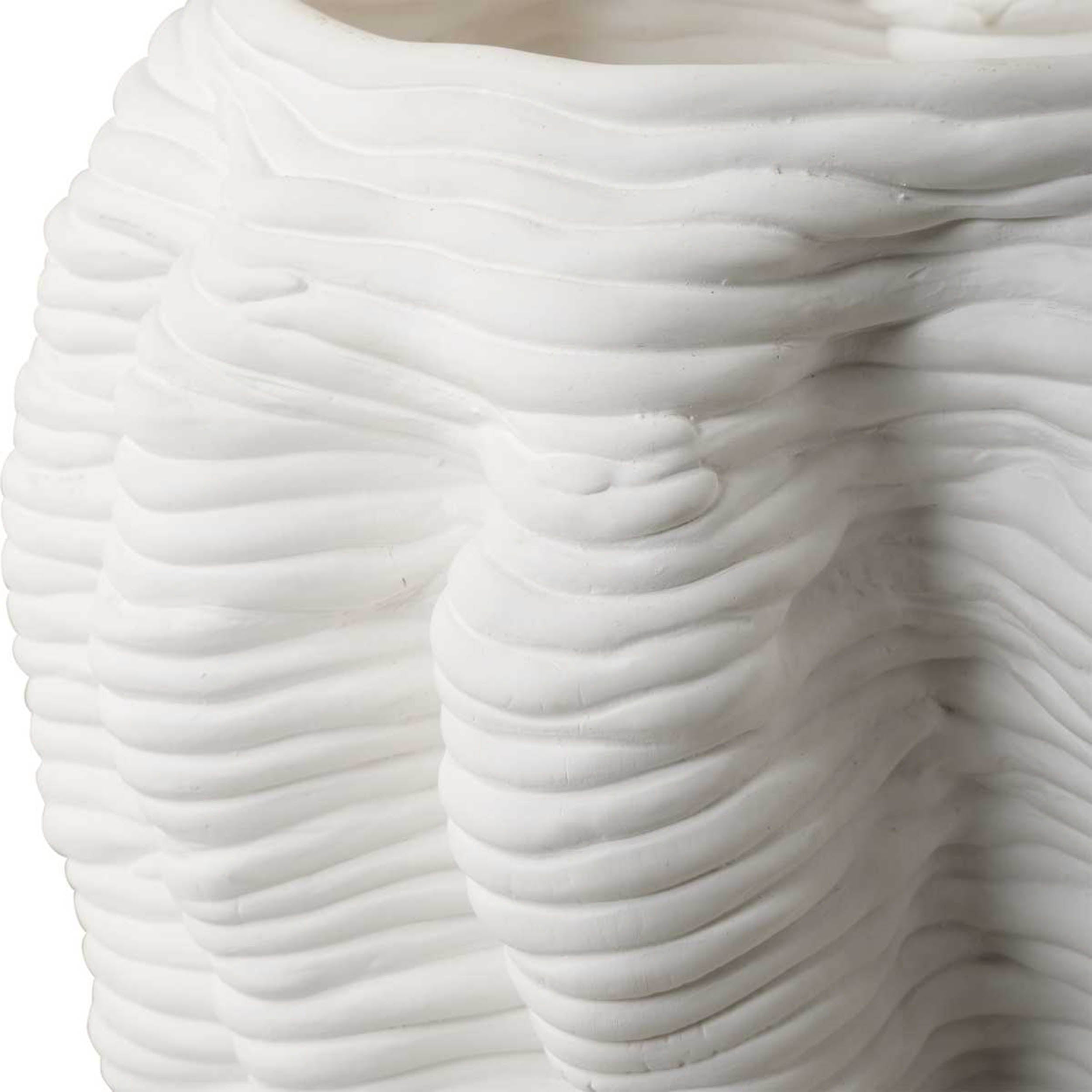 Stratified, Vase, White