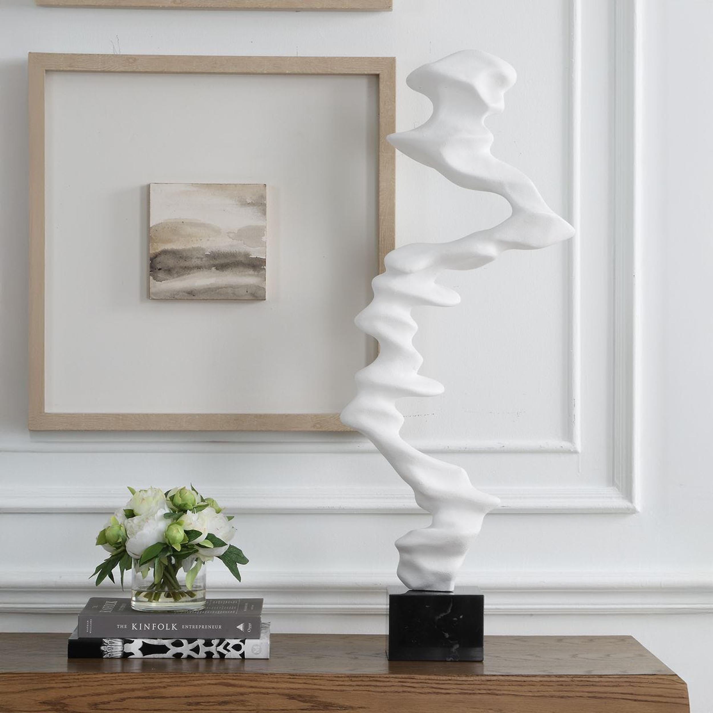 Flux Indoor-Outdoor Sculpture, White
