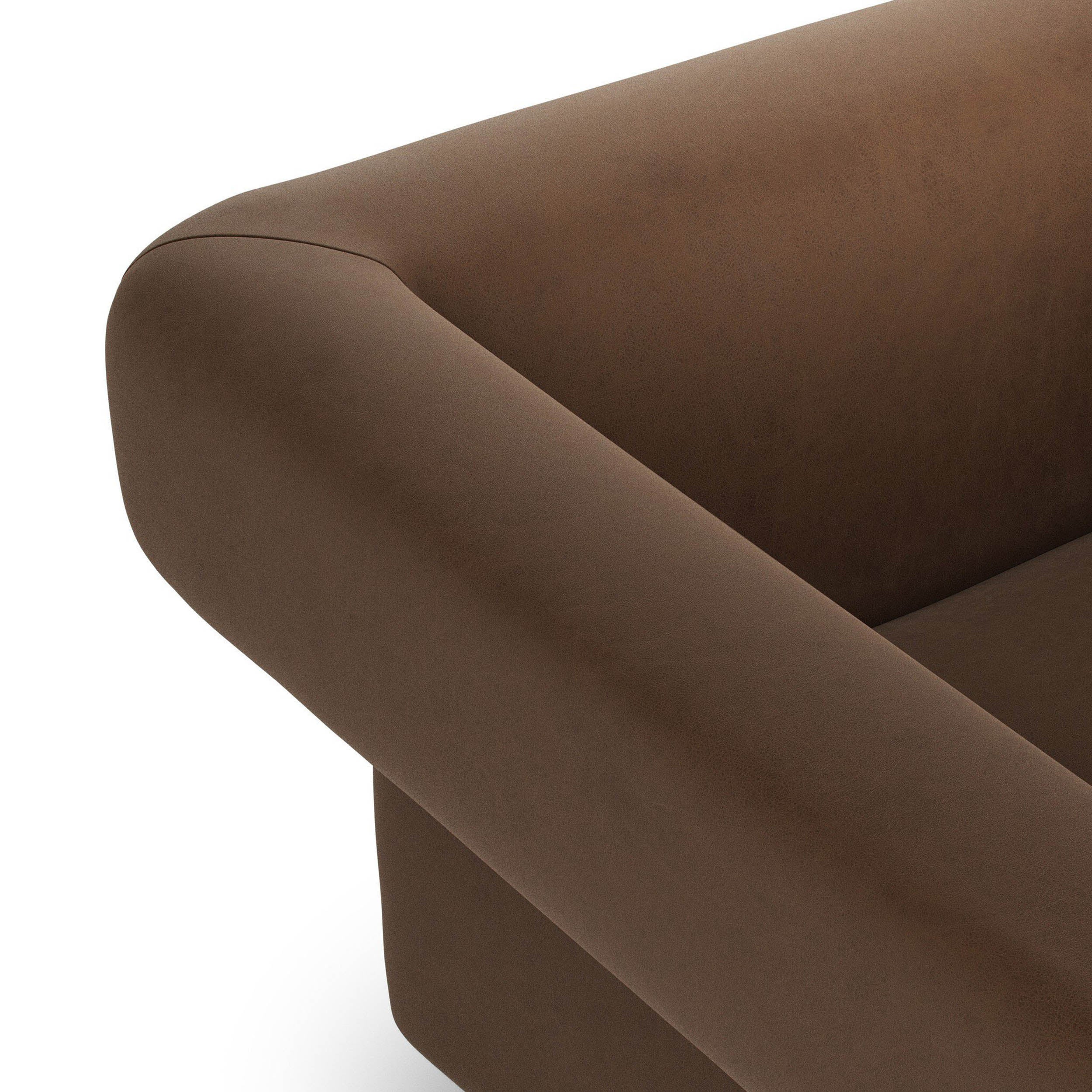 Cairo Chair, Maestro Cigar