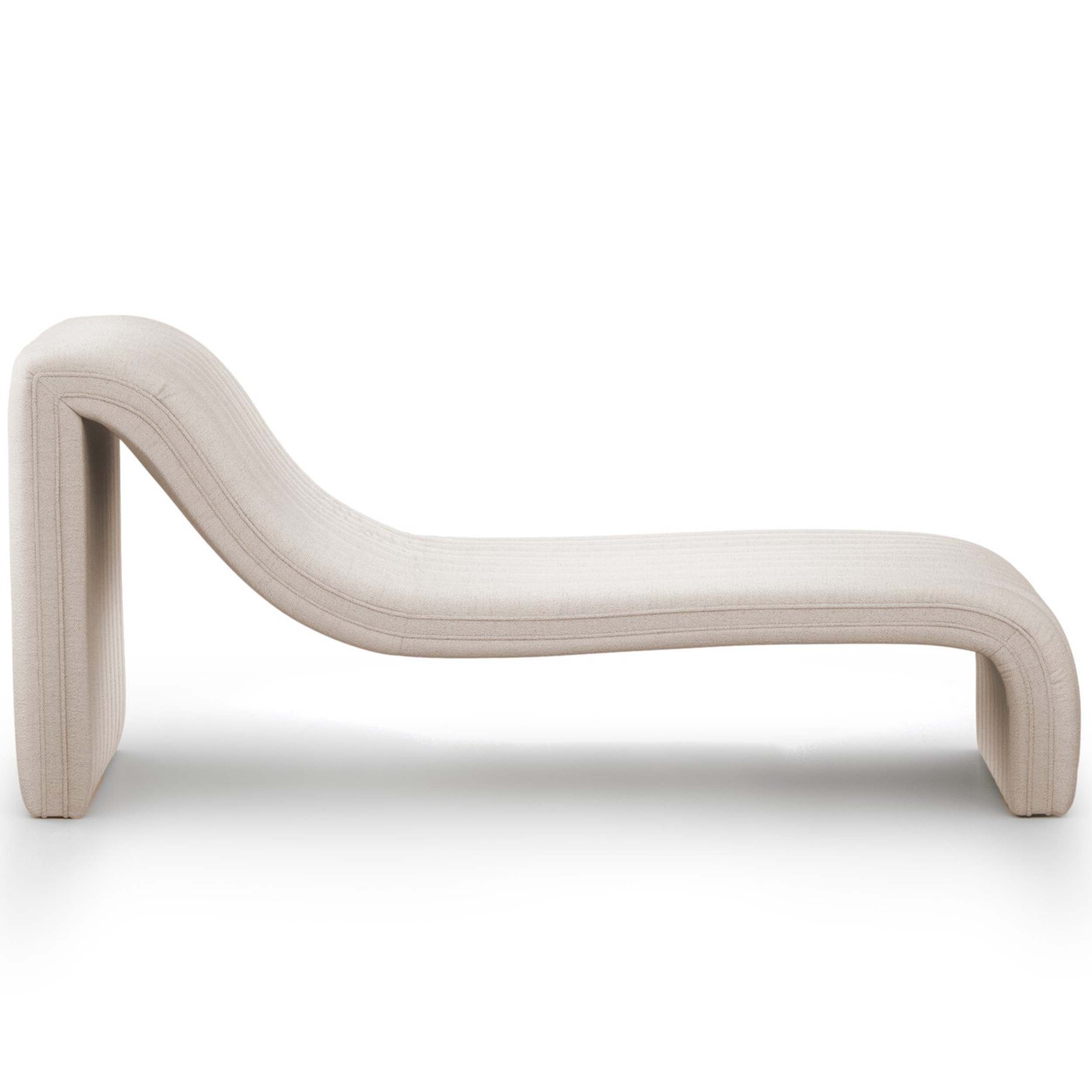 Augustine Chaise Lounge, Dover Crescent
