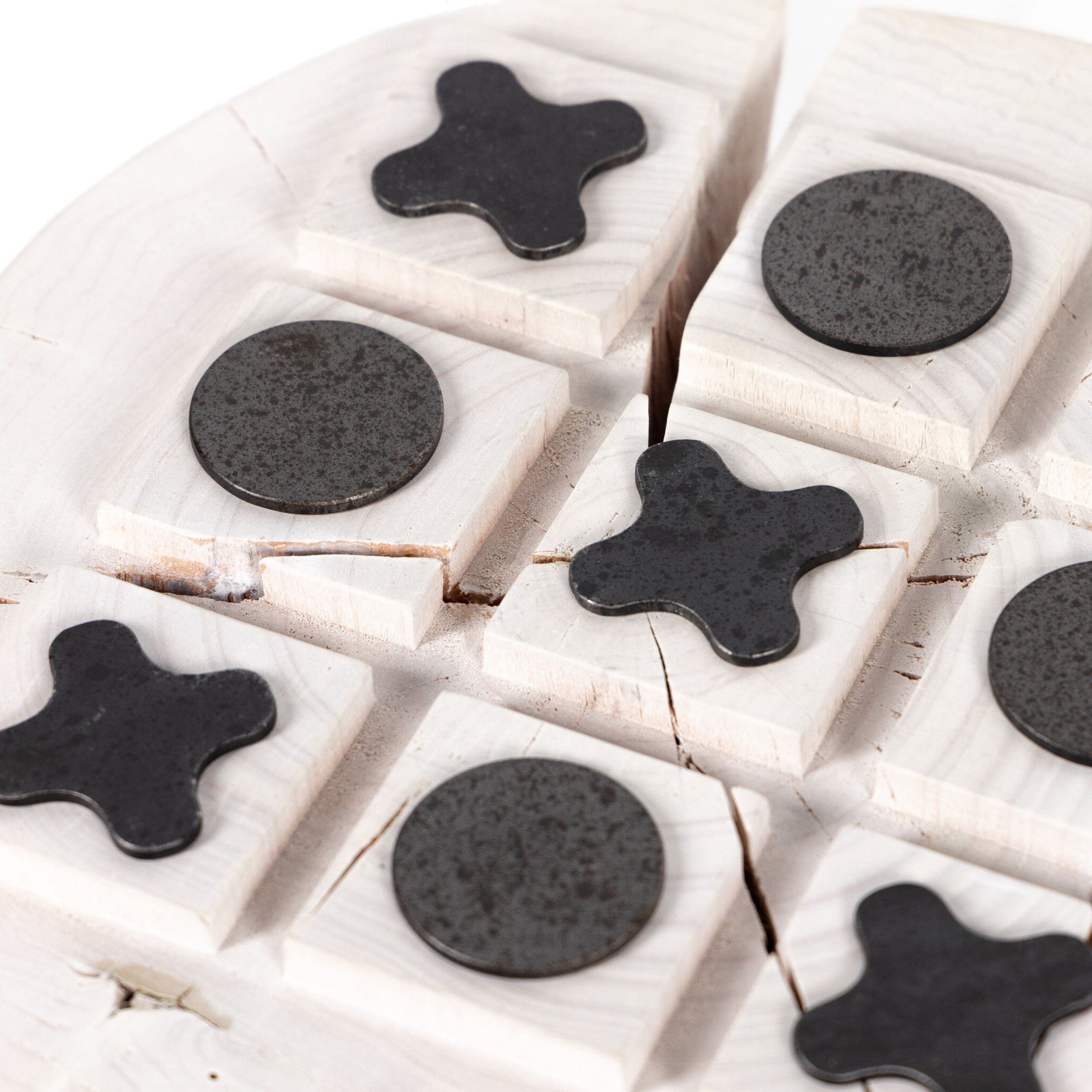 Tic Tac Toe, Ivory