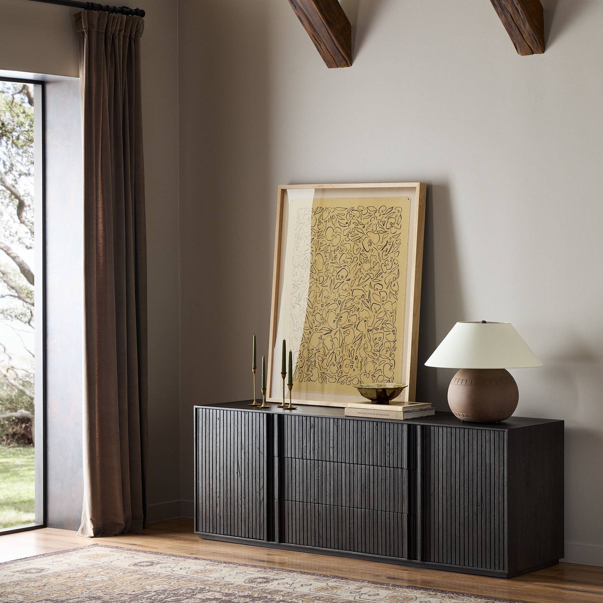 Leo Media Console, Smoked Black