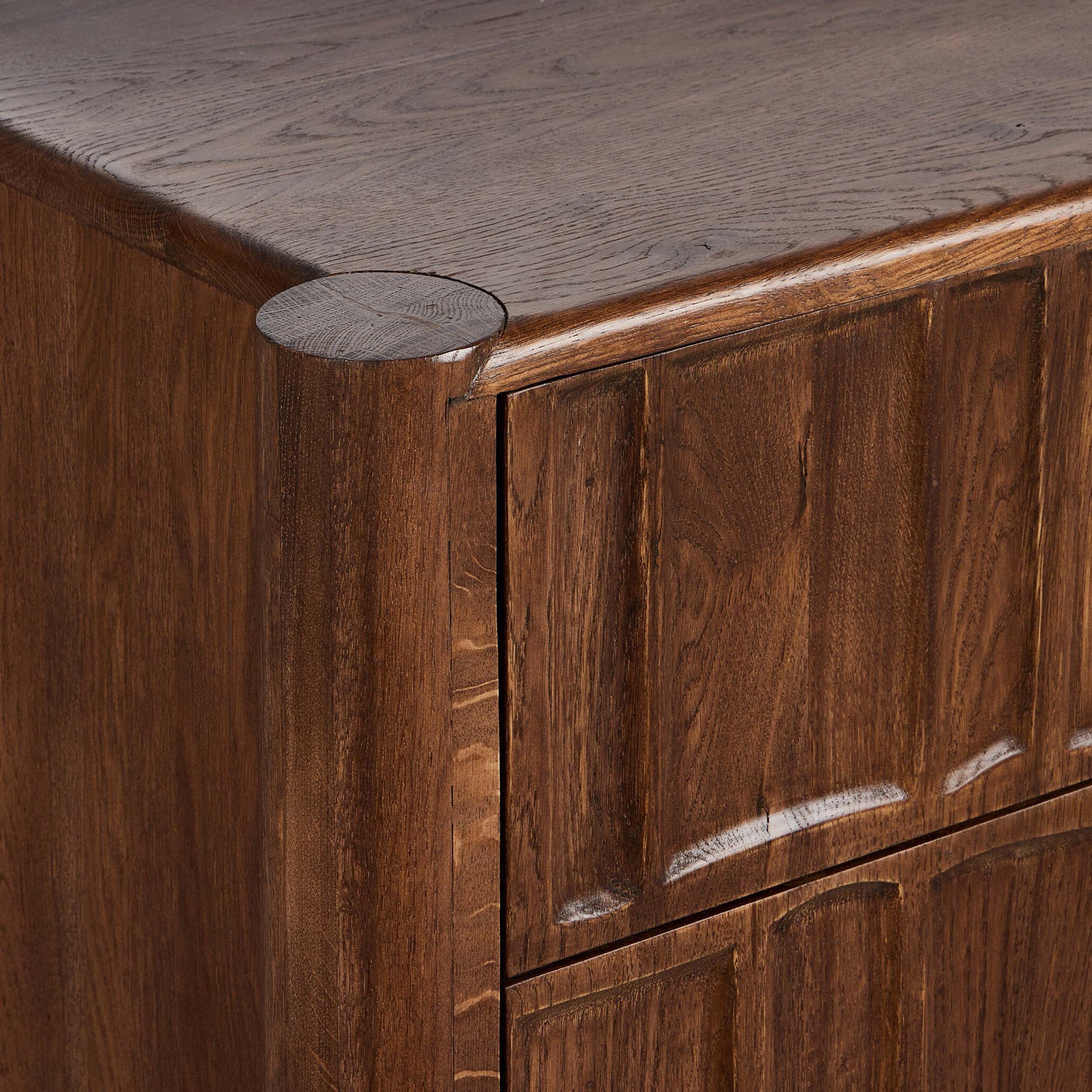 Ezri 6 Drawer Dresser, Carved Cocoa Oak