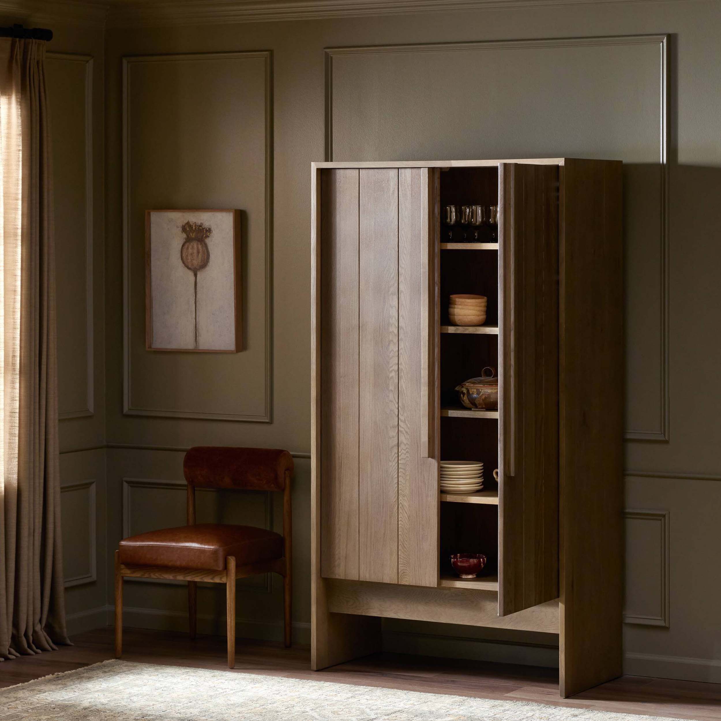Elgin Cabinet, Sandy Oak Veneer