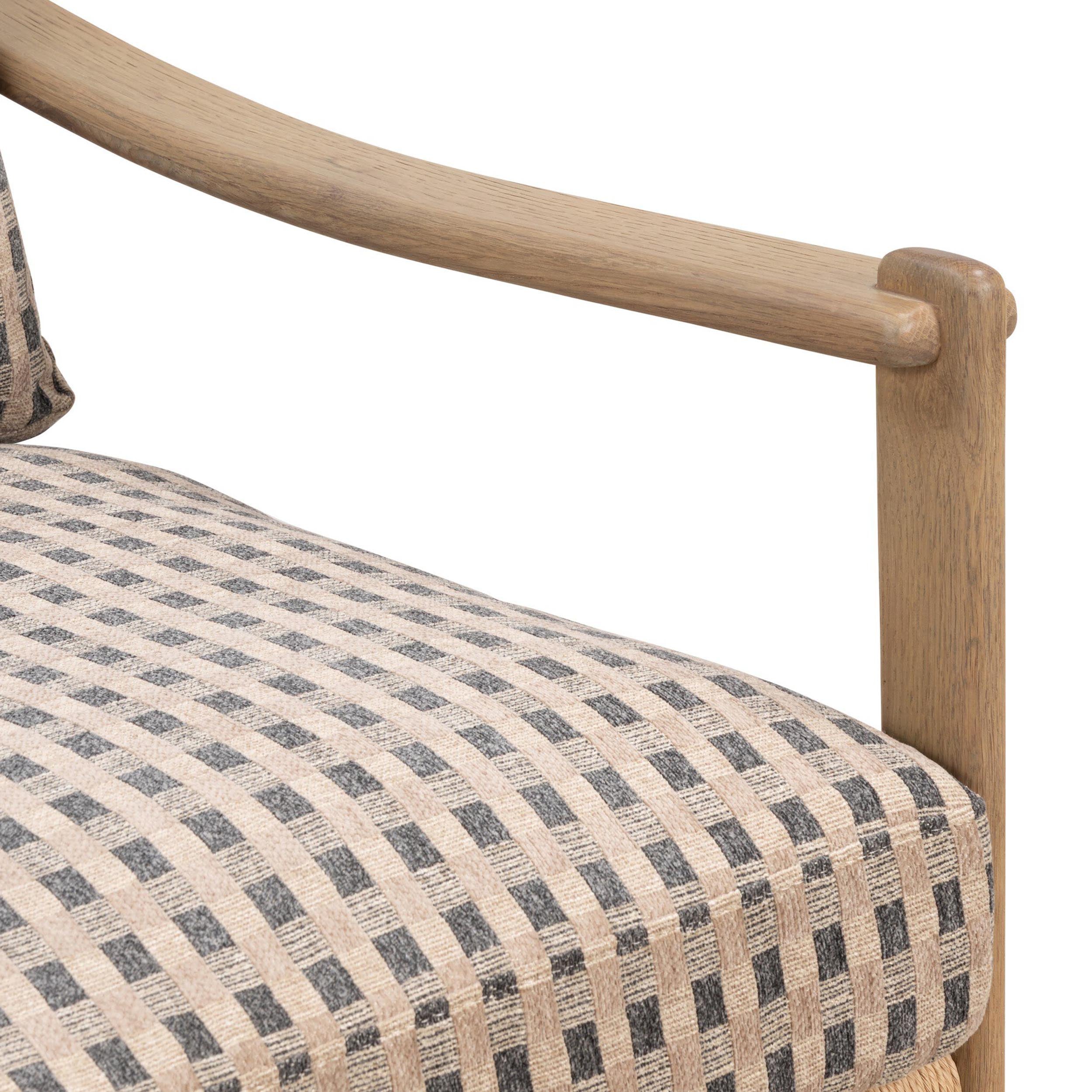 Barwin Chair, Firefinch Fawn