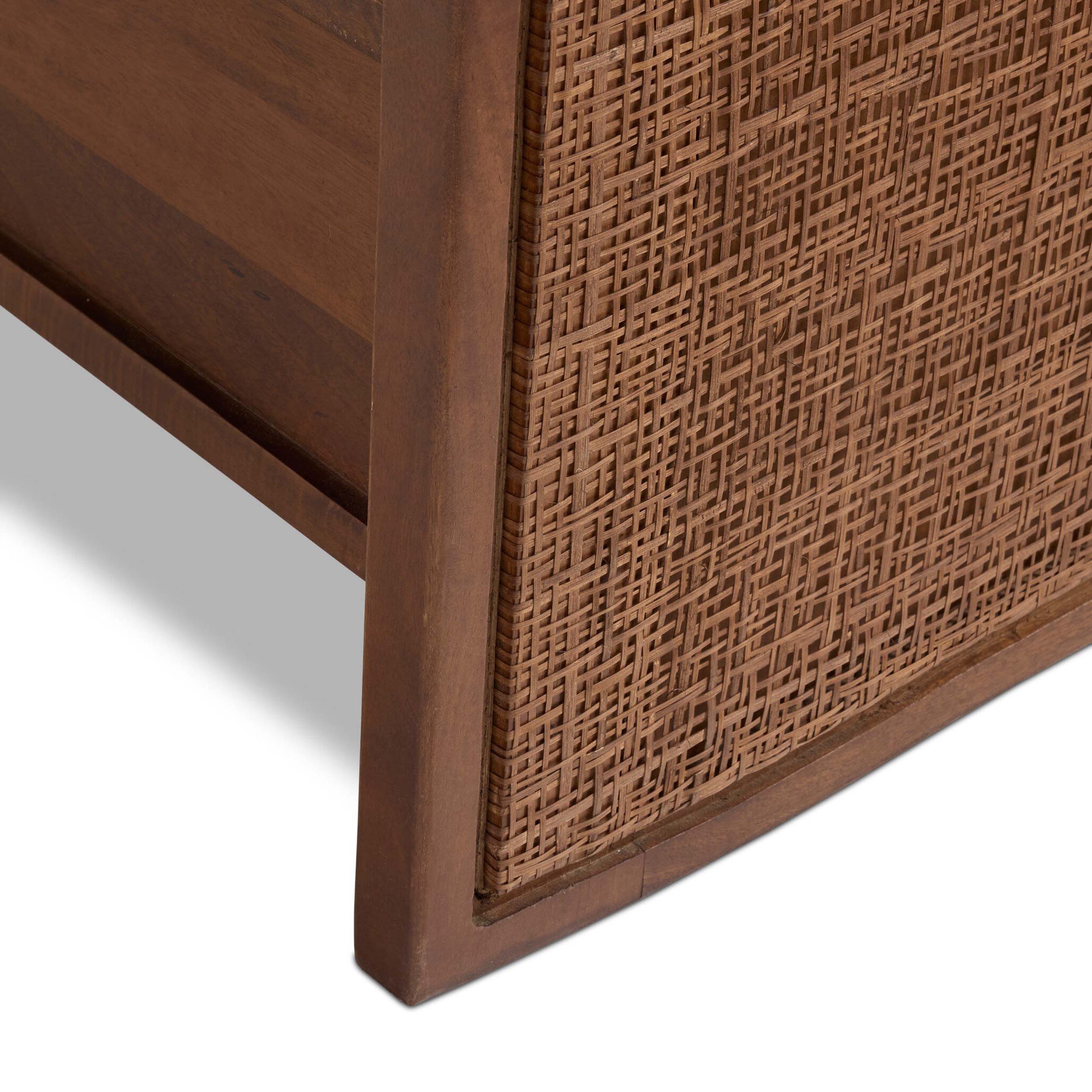 Sondo Bed, Cocoa Cane