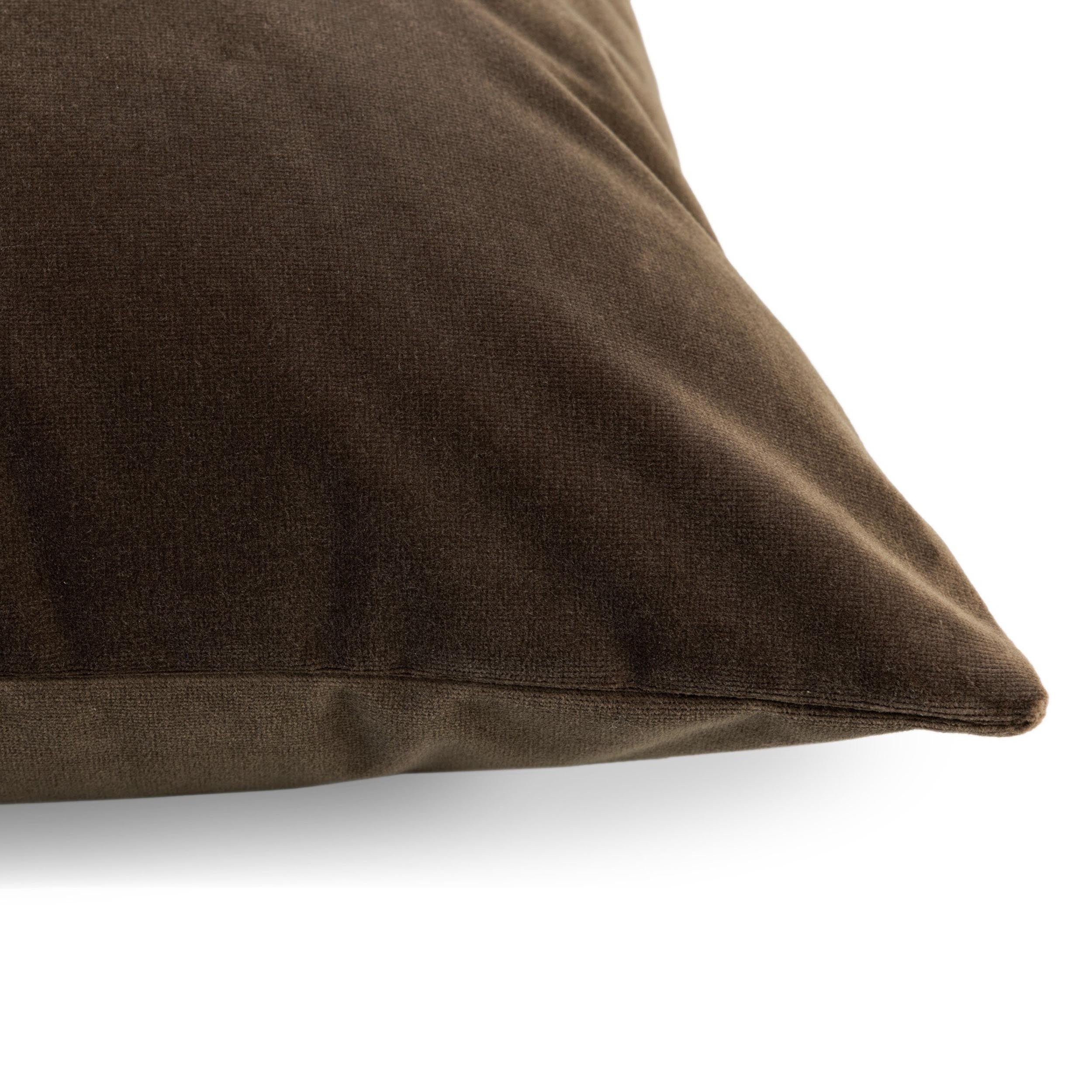 Moira Pillow, Surrey Mink