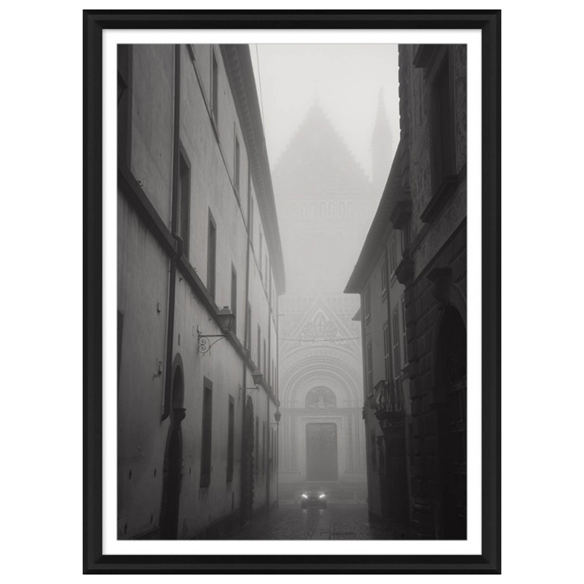 Duono in Fog and Car with Headlight
