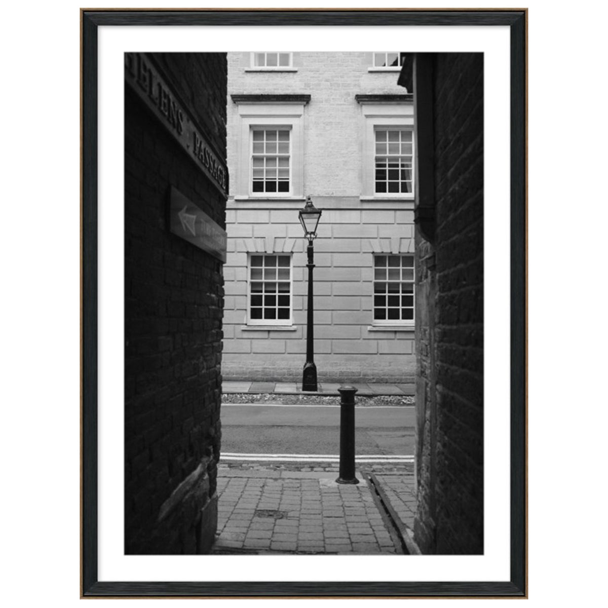 Alley's Eye