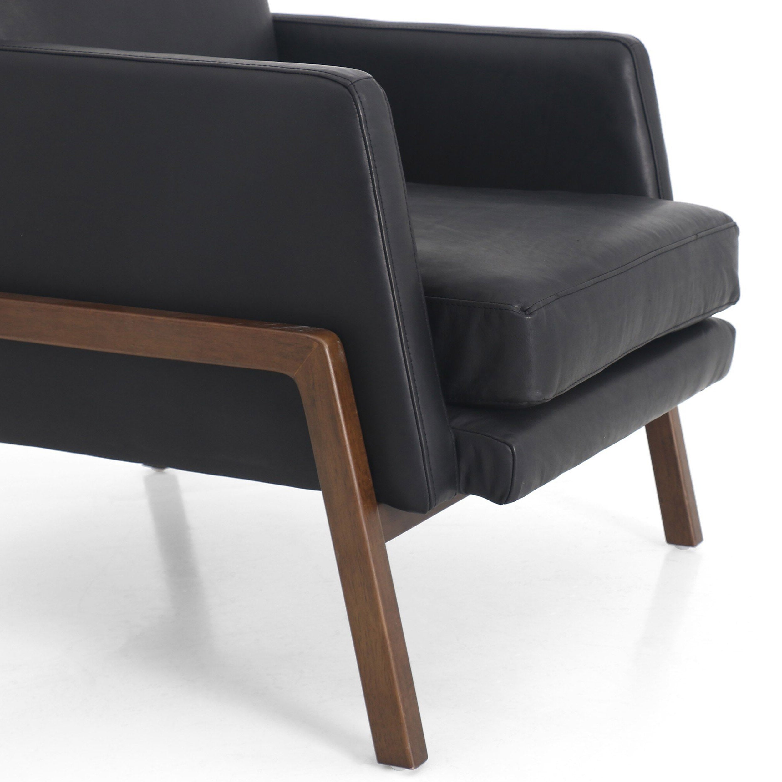 Diana Chair, Heirloom Black