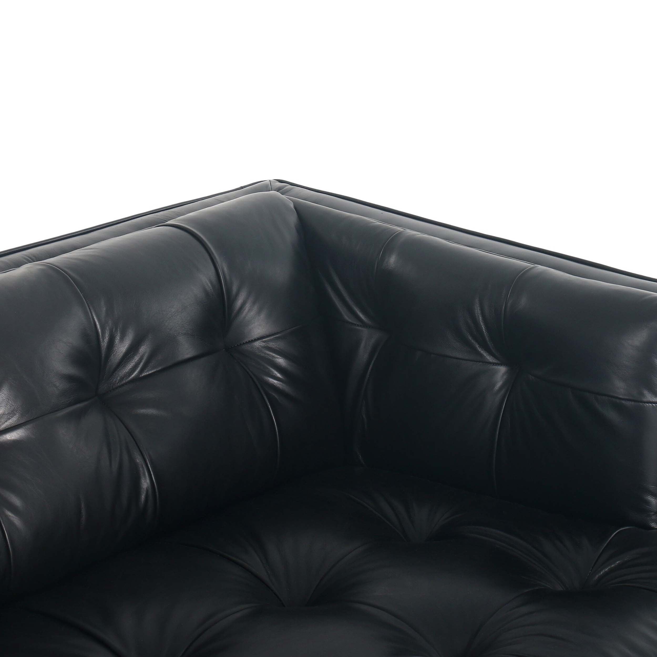 Dylan Sofa, Rider Black