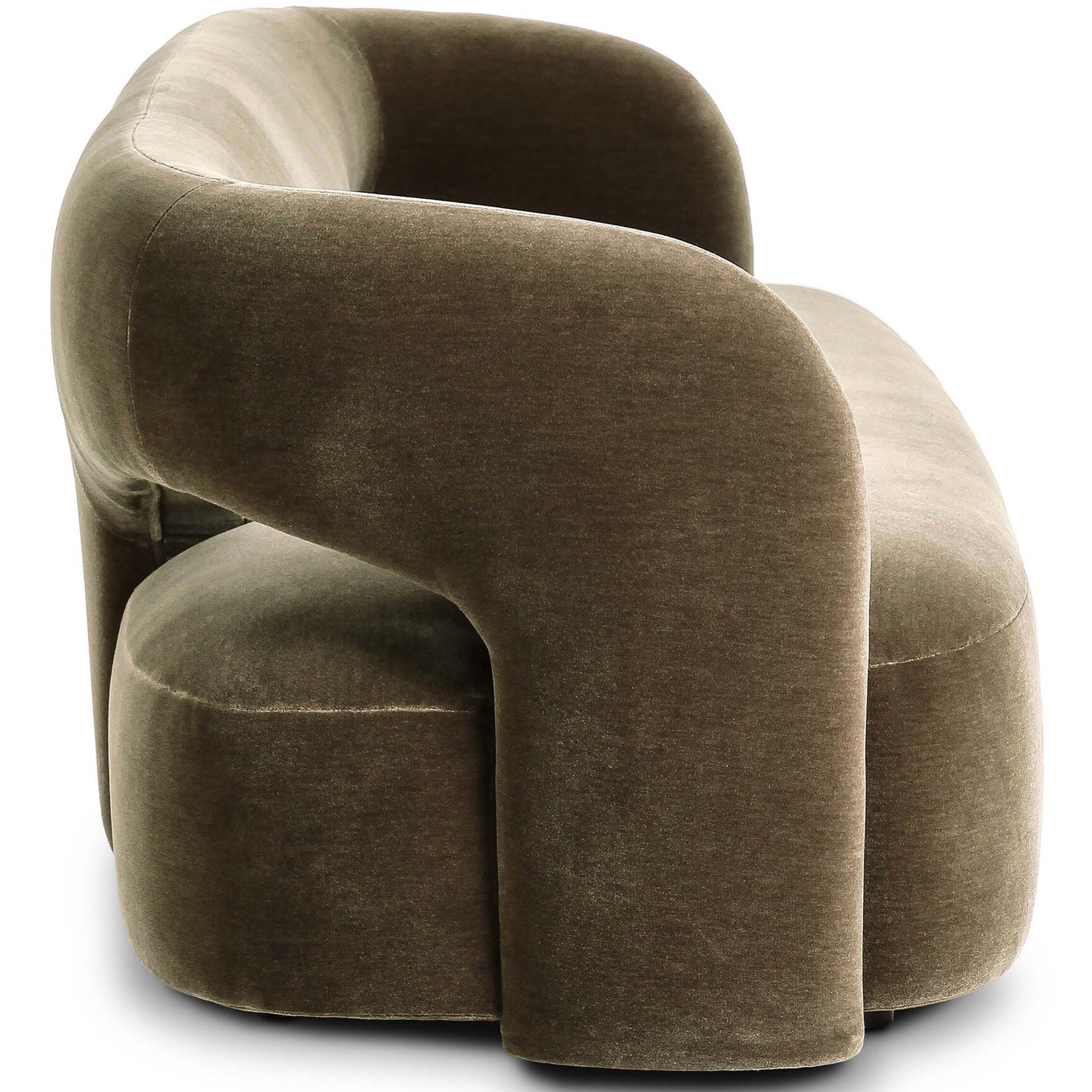 Mazie Sofa, Monte Olive