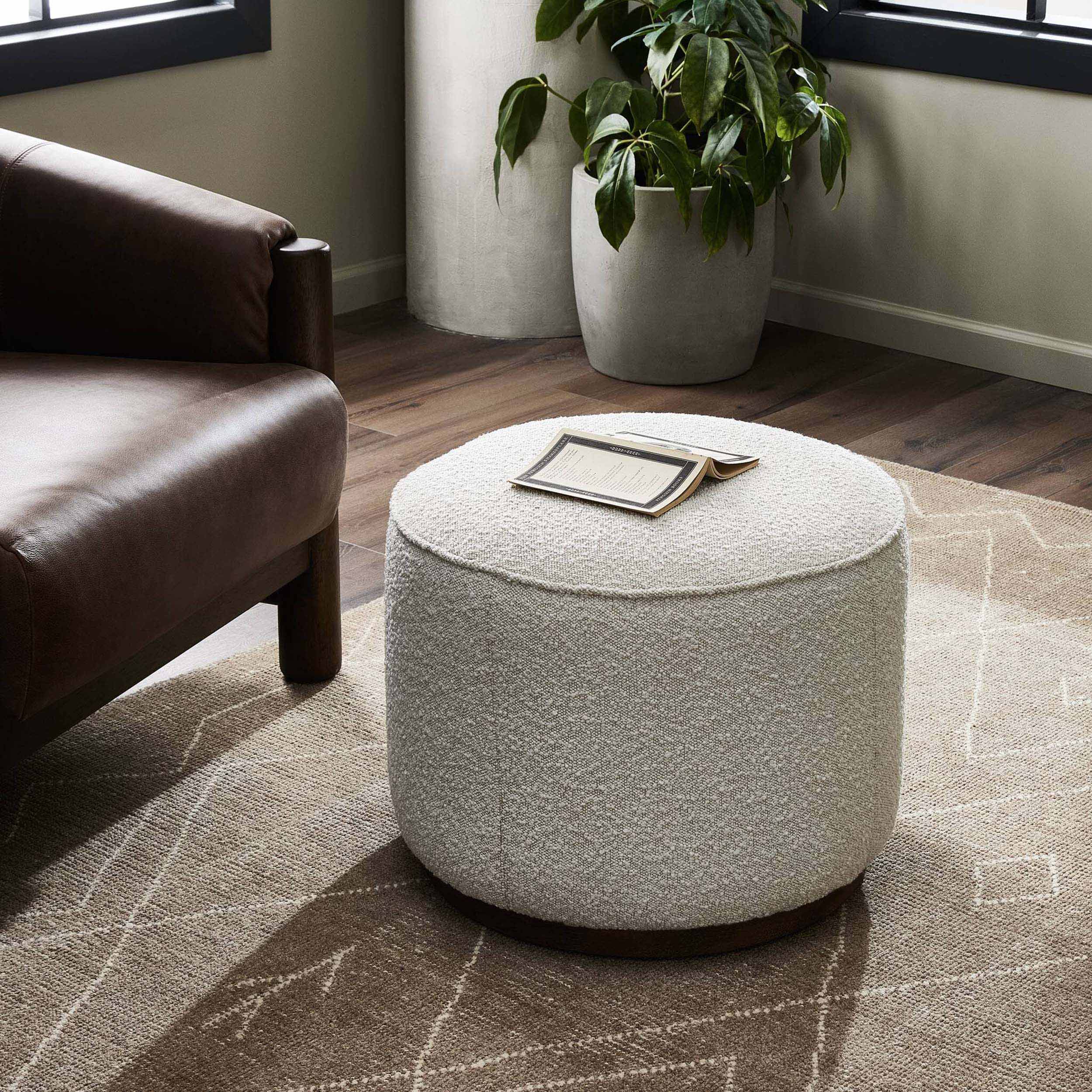Sinclair Round Ottoman, Knoll Natural