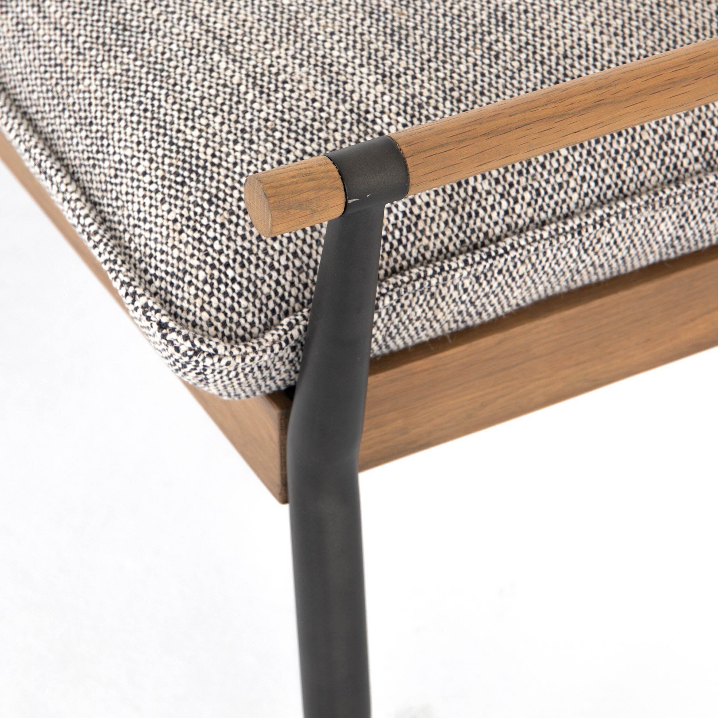 Charlotte Bench, Thames Raven