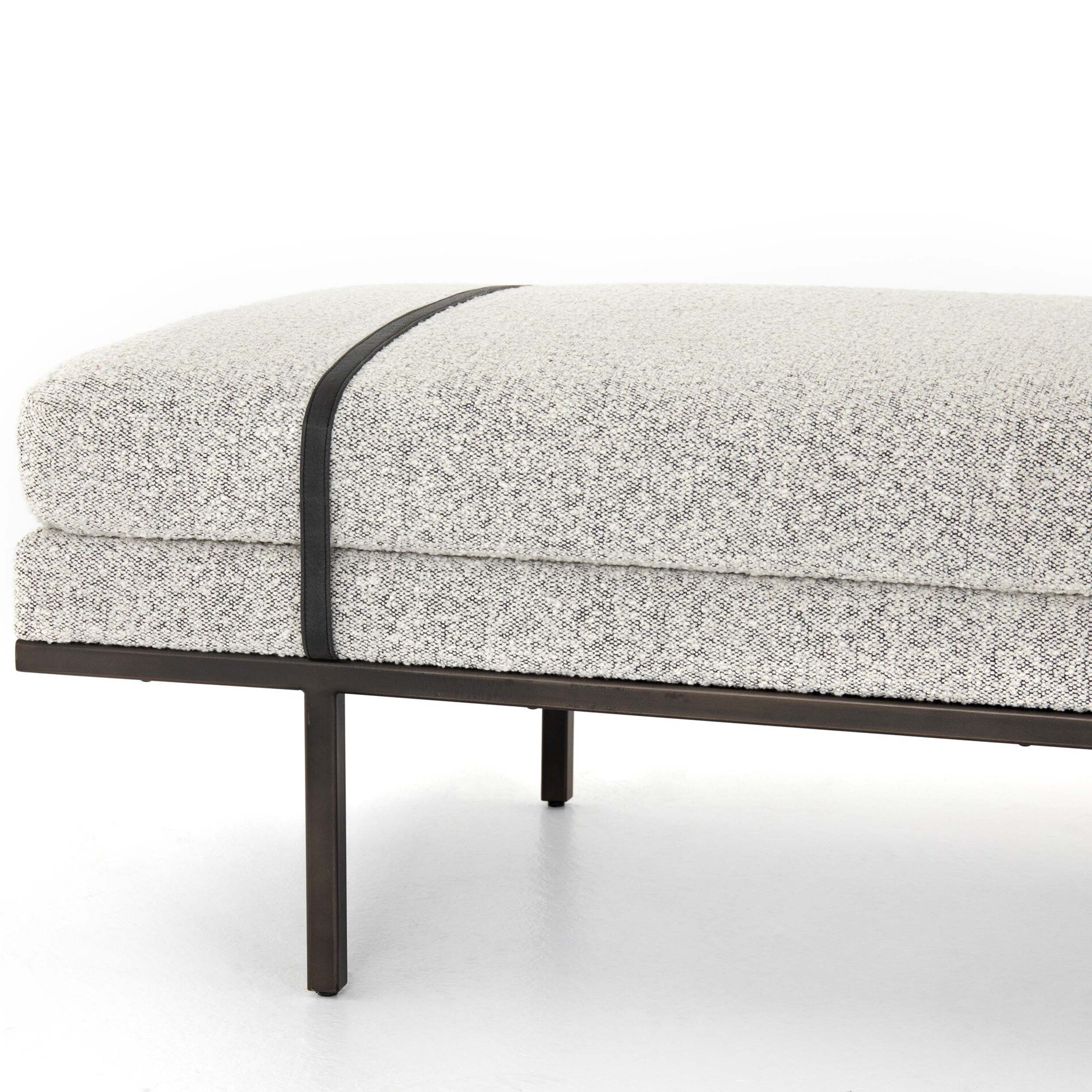Harris Accent Bench, Knoll Domino