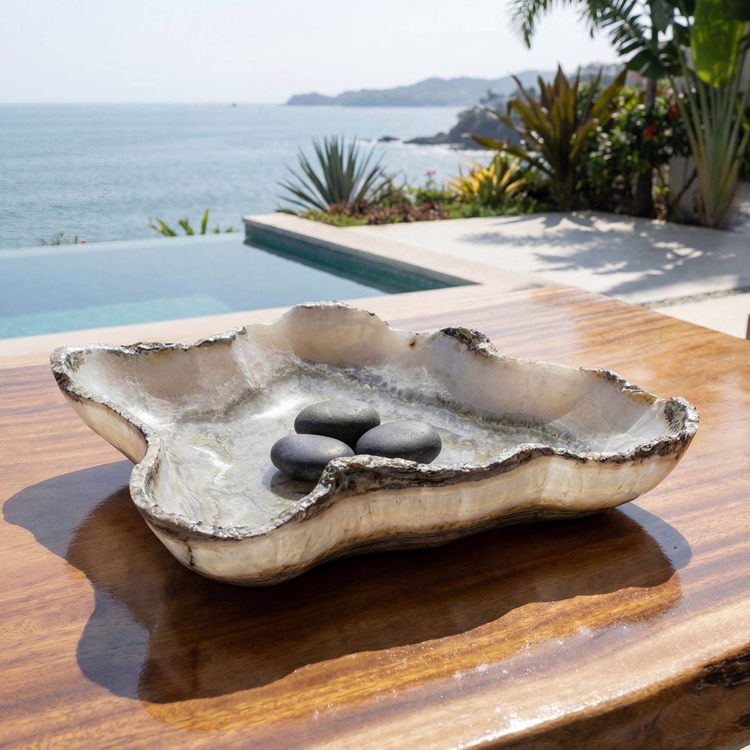 Lunara Indoor-Outdoor Bowl, Grey