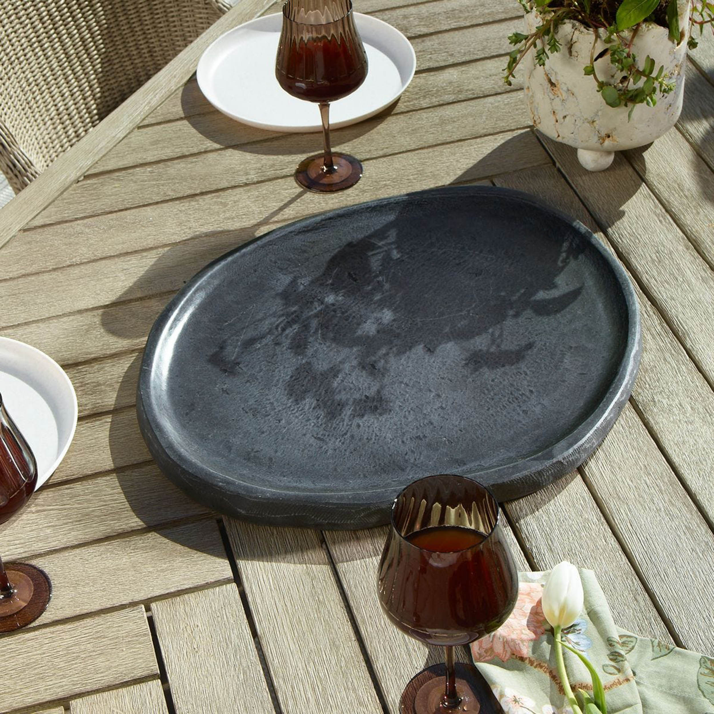 Stoneveil Indoor-Outdoor Tray, Charcoal