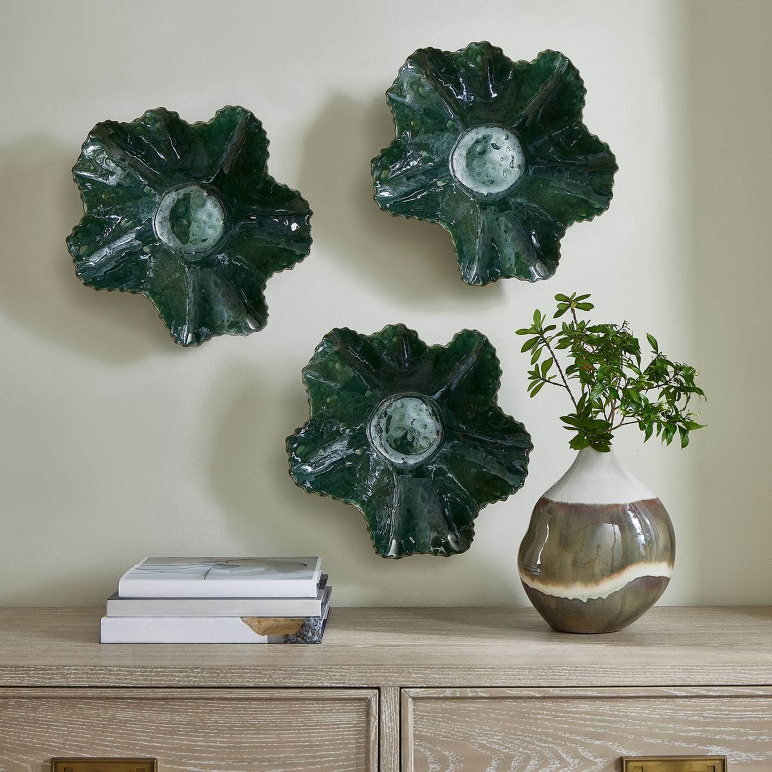 Verdant Bloom Indoor-Outdoor Bowl, Green