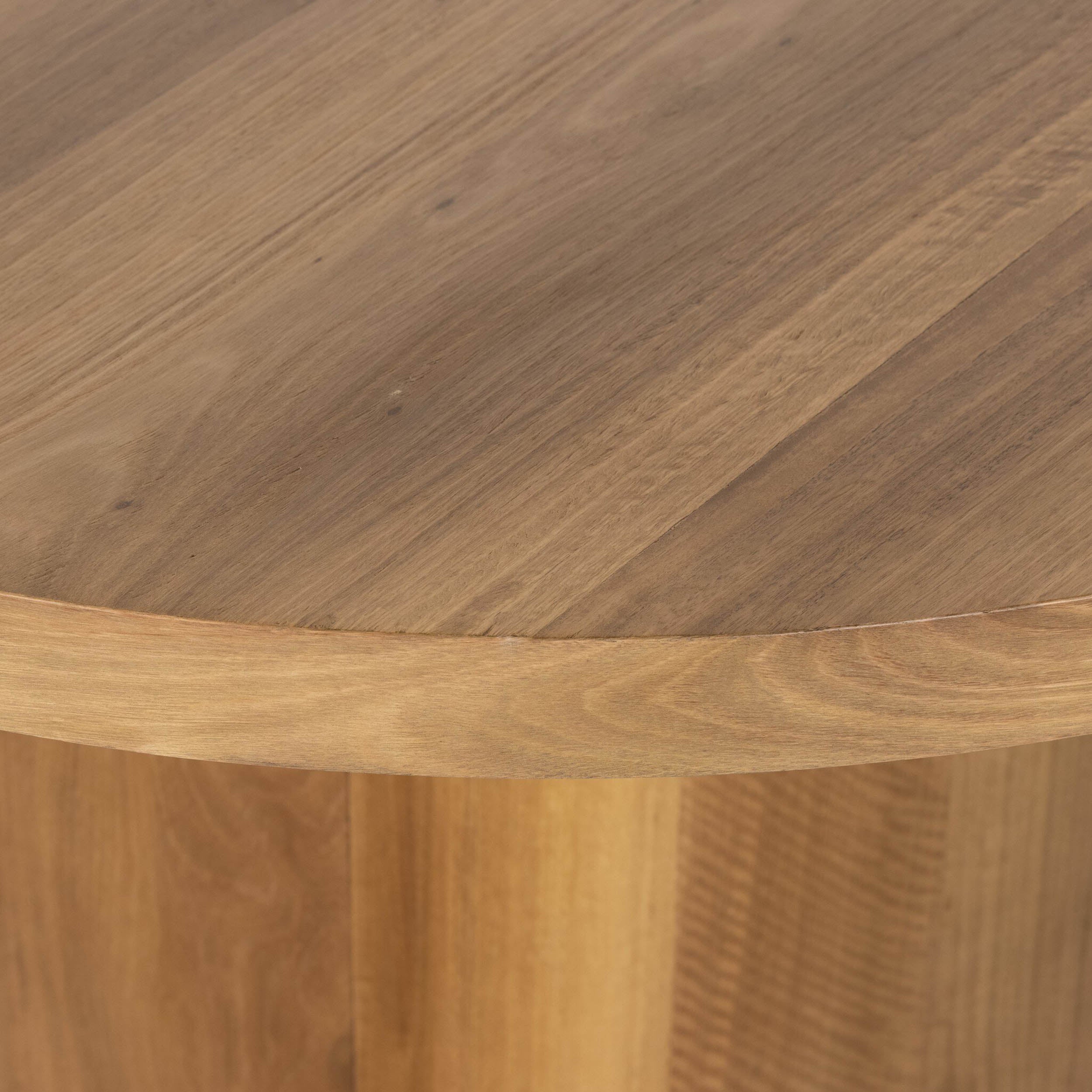 Hudson Round Dining Table, Natural Yukas