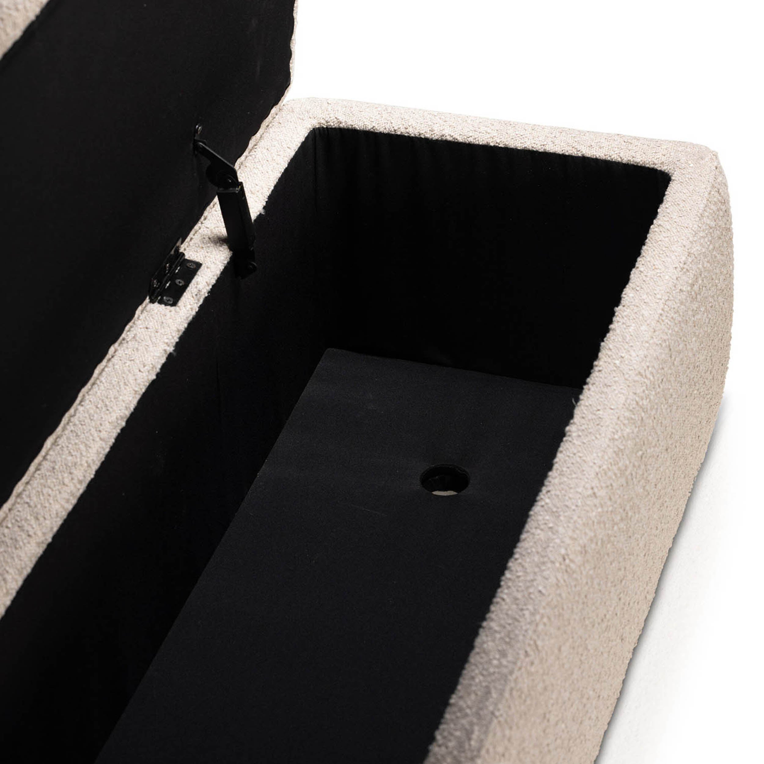 Ramsey Trunk, Knoll Sand