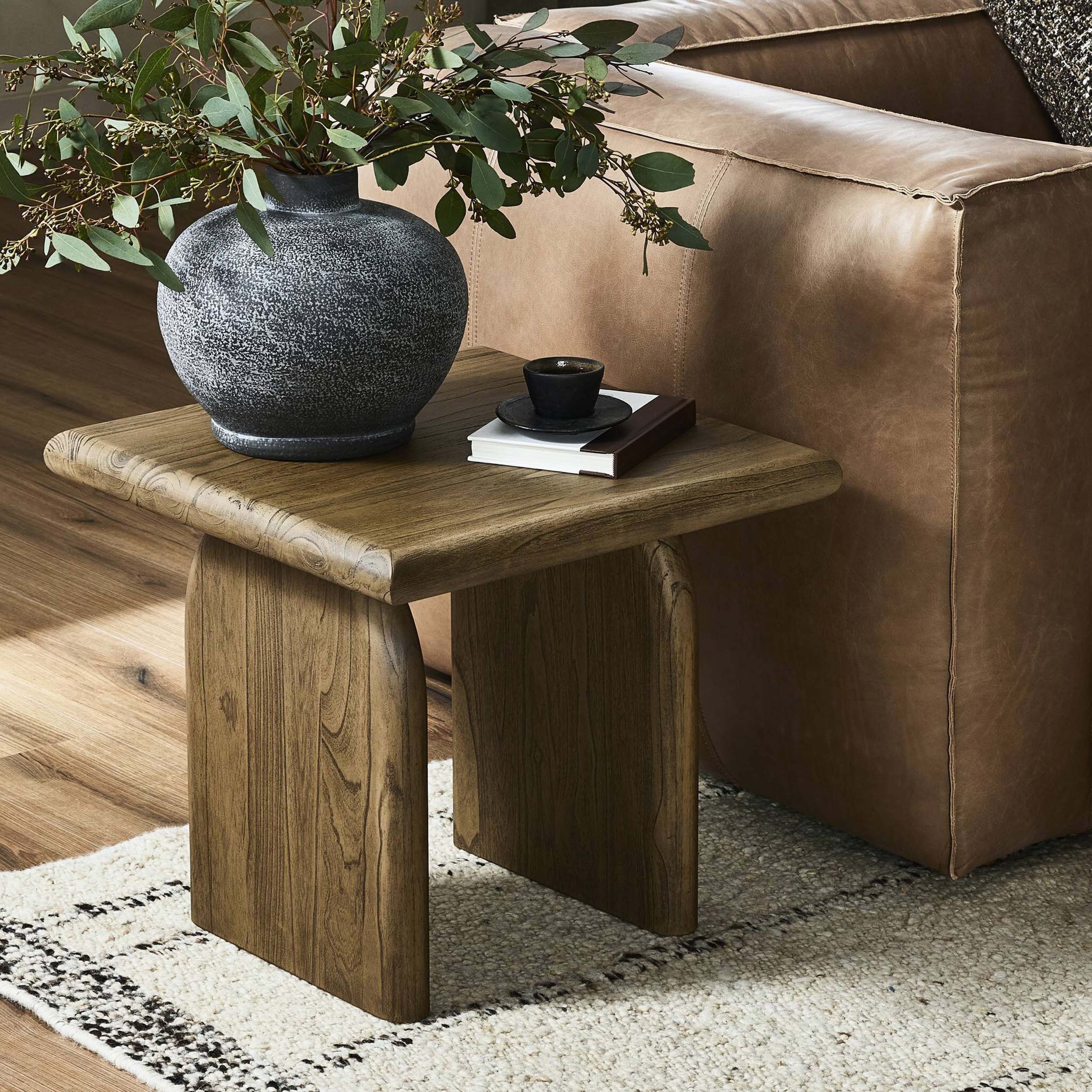 Sorrento End Table, Aged Drift Mindi