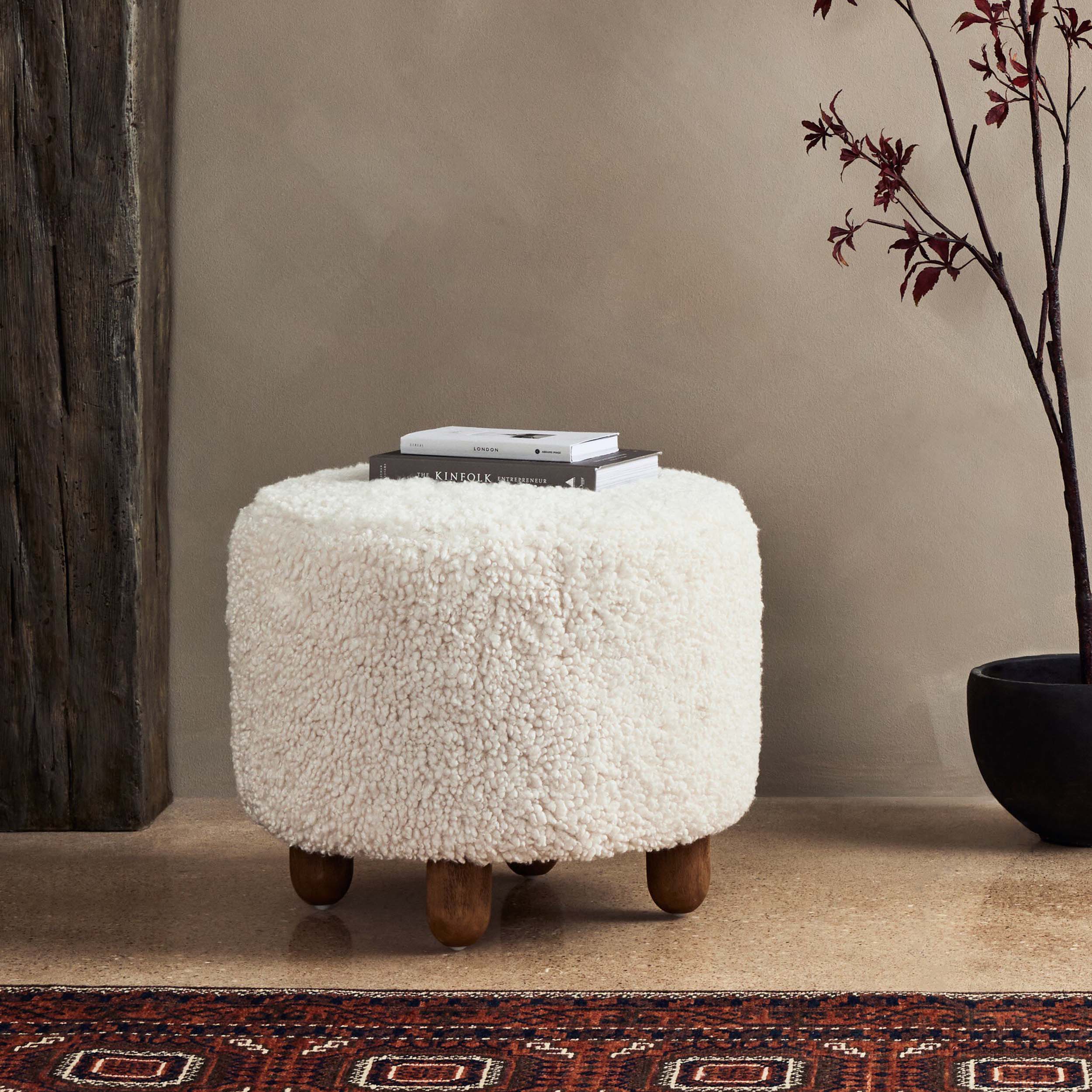 Aniston Ottoman, Andes Natural