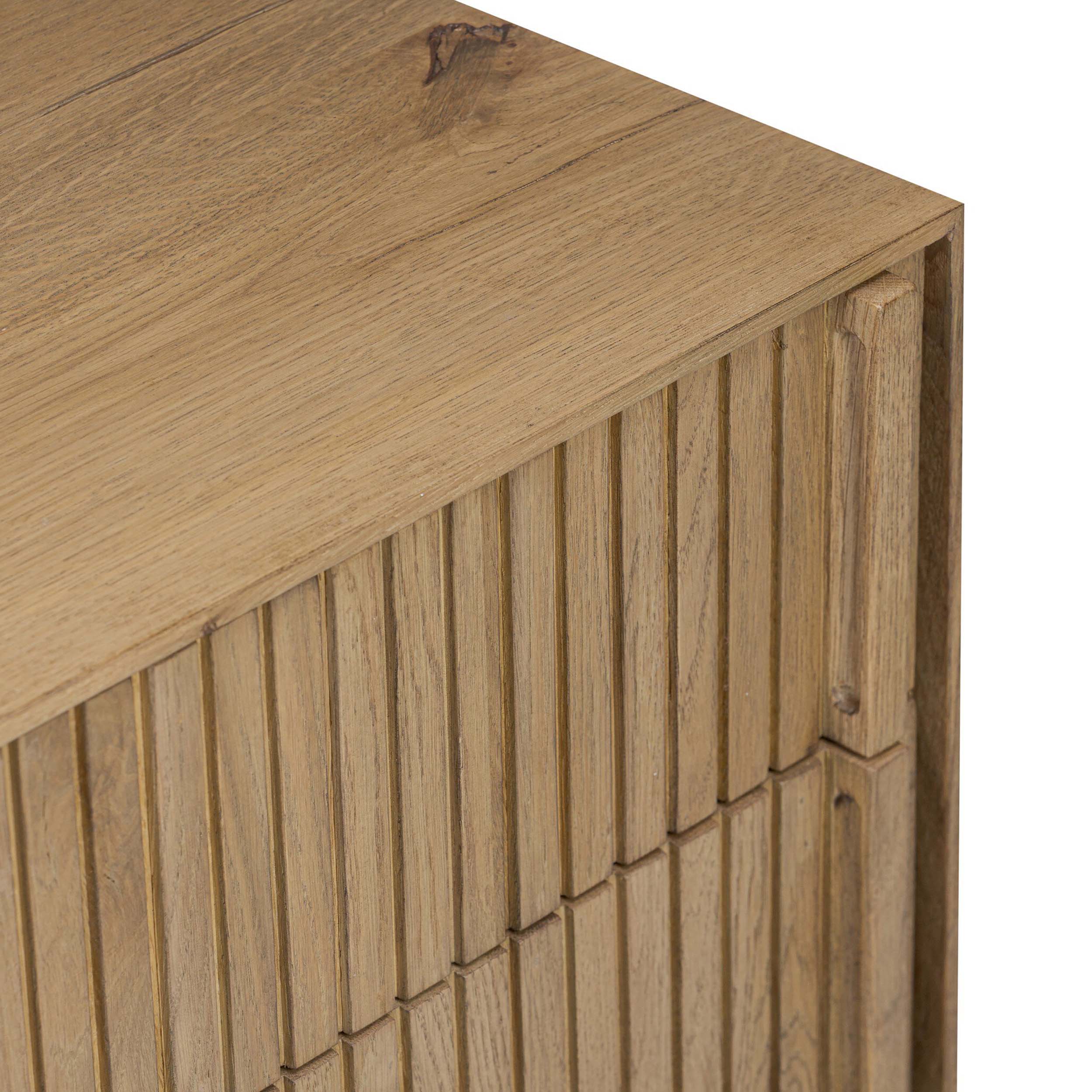Leo Nightstand, Rustic Light Natural Oak Veneer