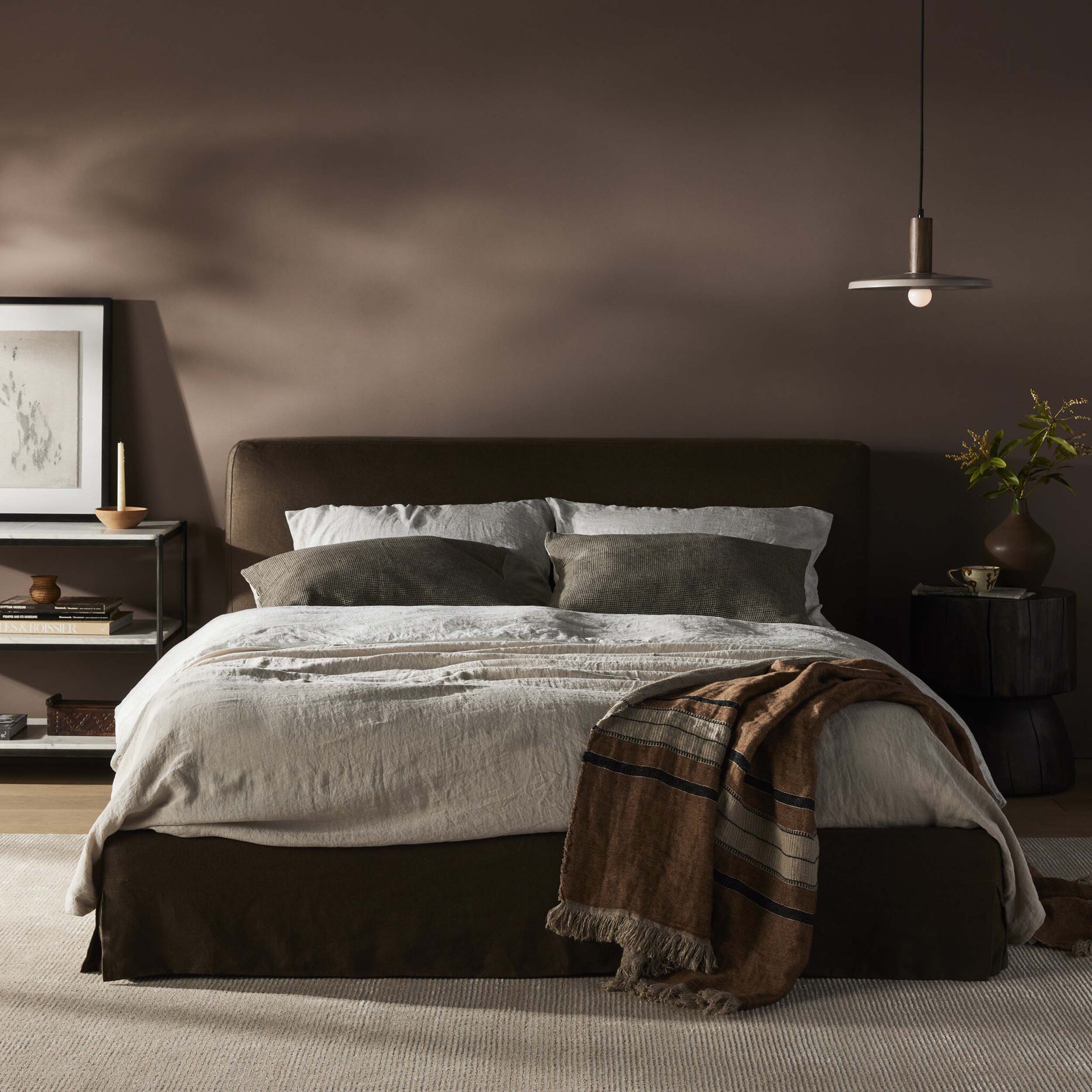 Aidan Slipcover Bed, Brussels Coffee