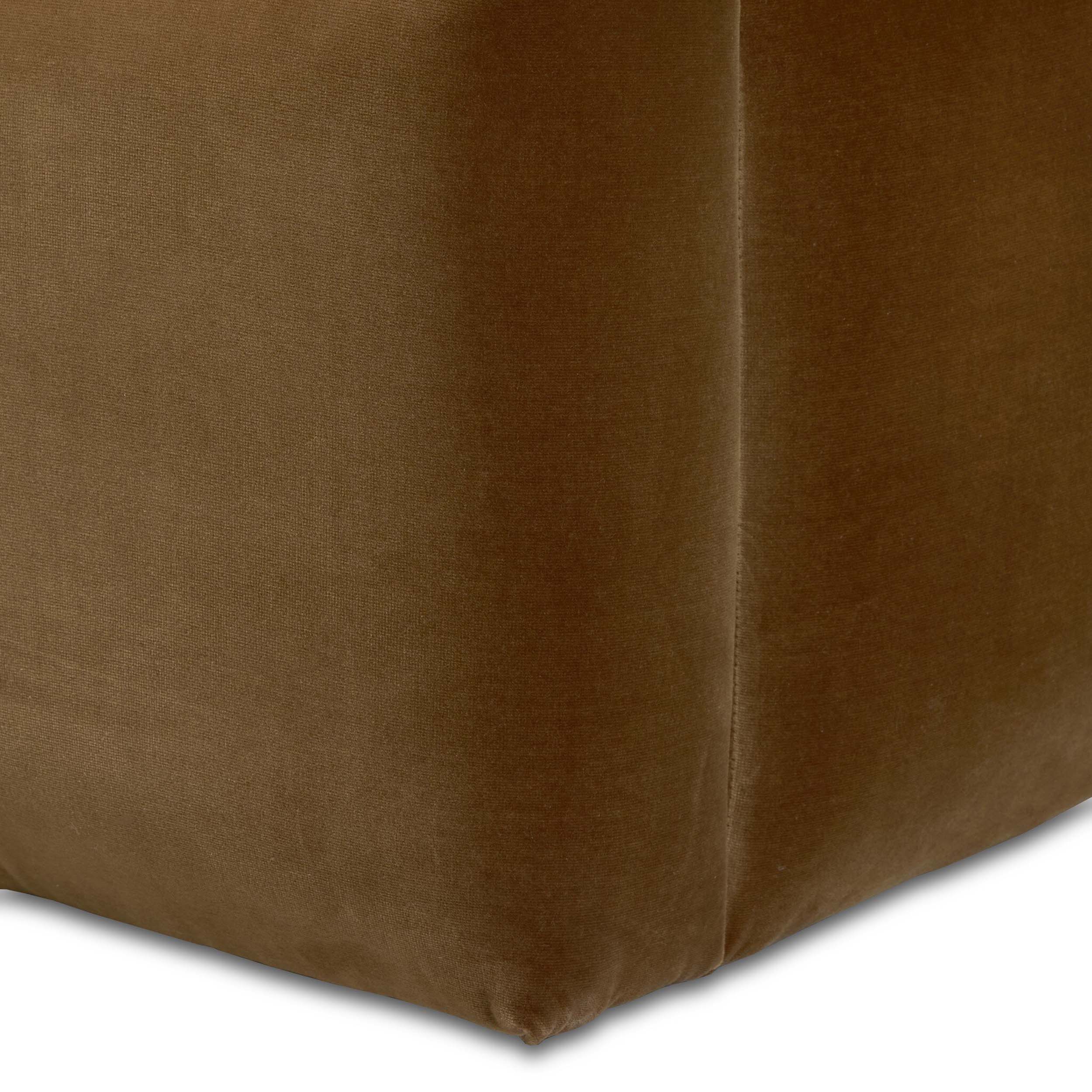 Quincy Bed, Surrey Ochre