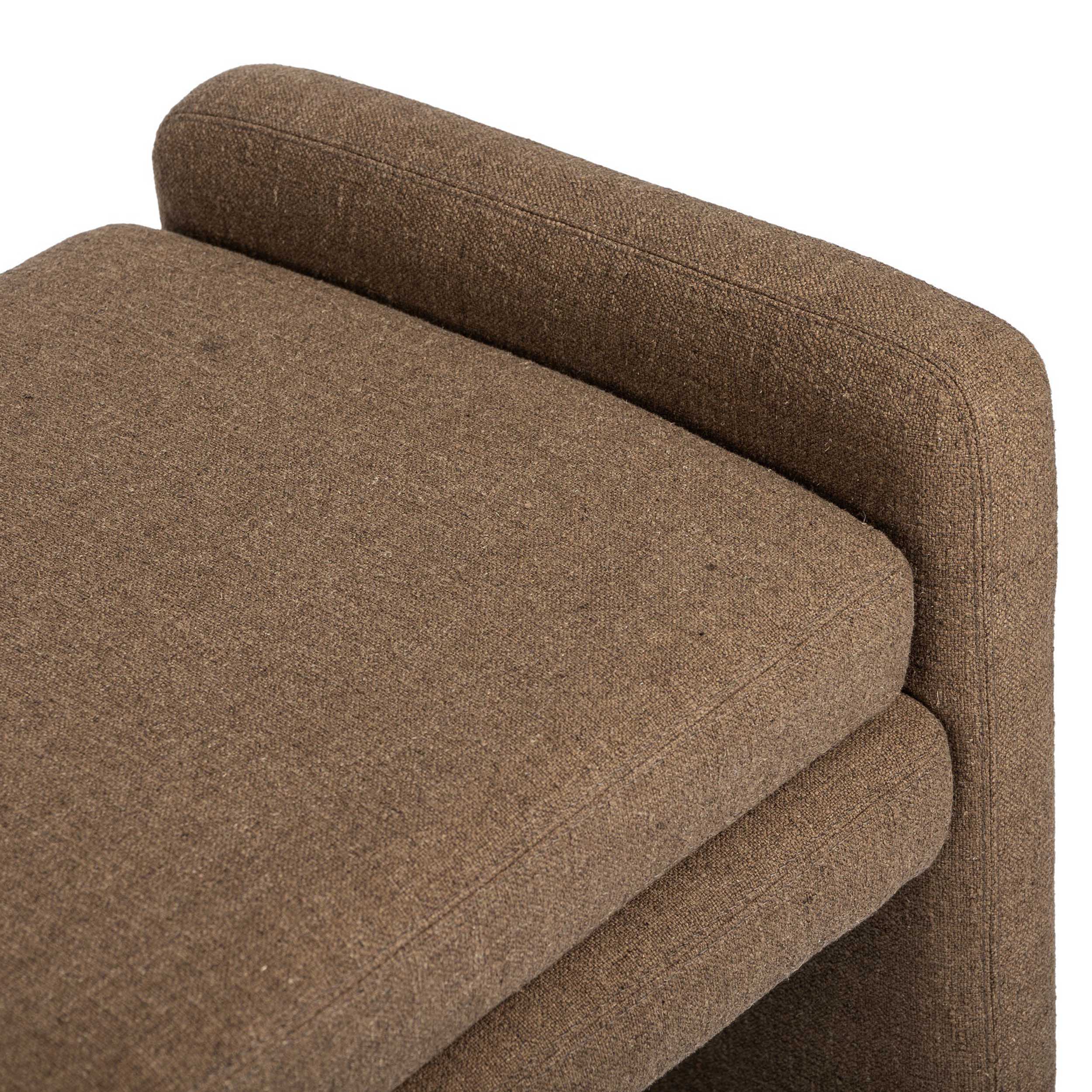 Serena Accent Bench, Antwerp Cafe