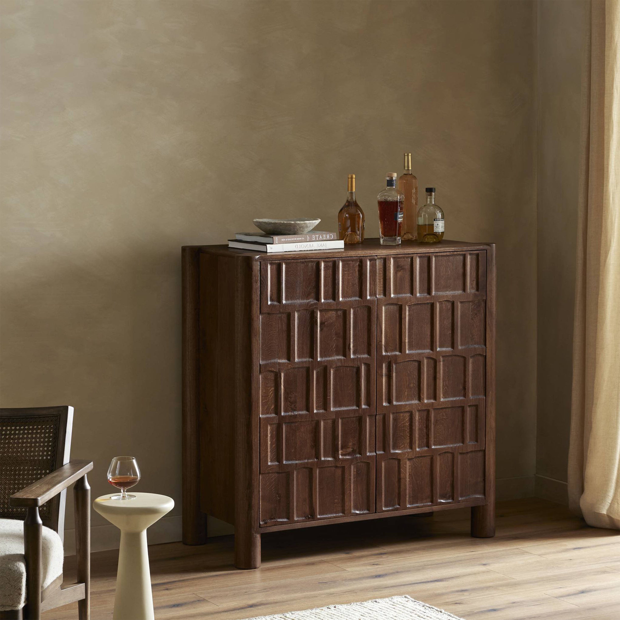 Ezri Bar Cabinet, Cocoa Oak