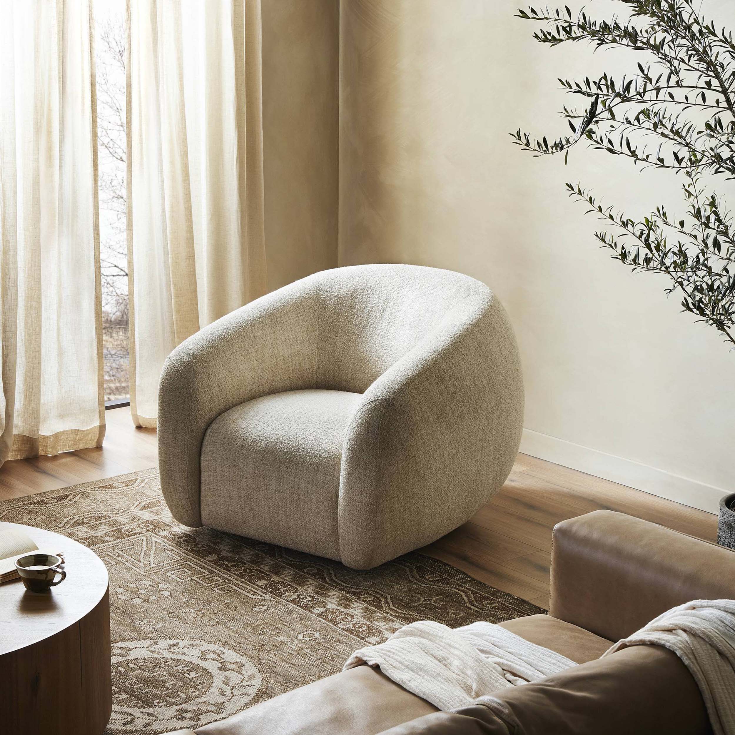 Channing Swivel Chair, Yuma Cream