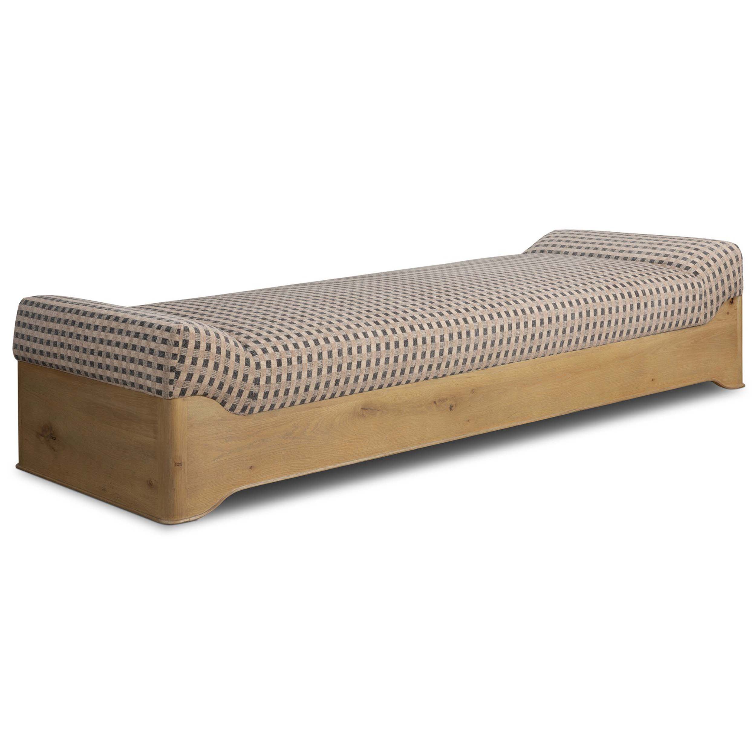 Mariano Chaise, Firefinch Fawn