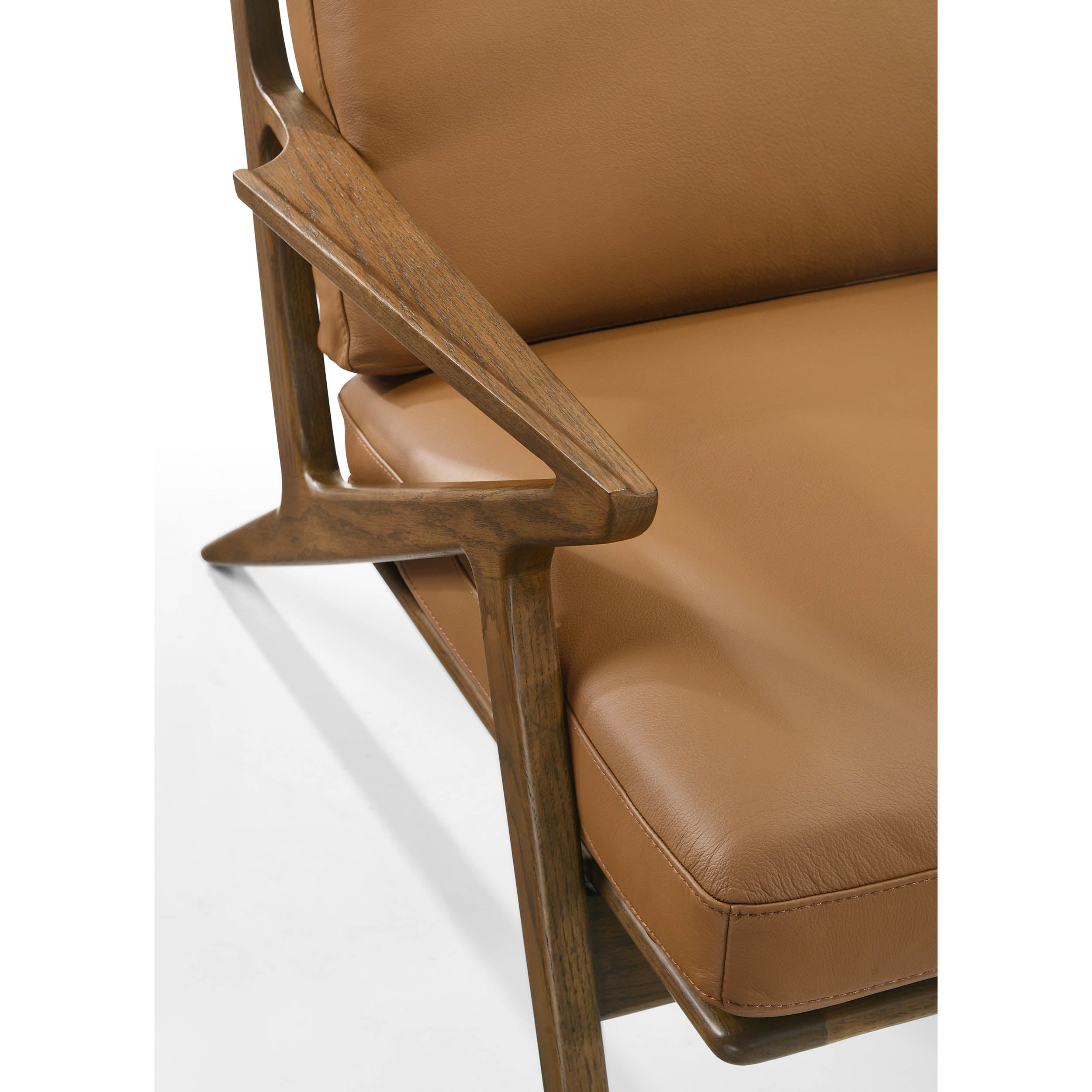 Loki 4136 Chair, Saddle/Walnut