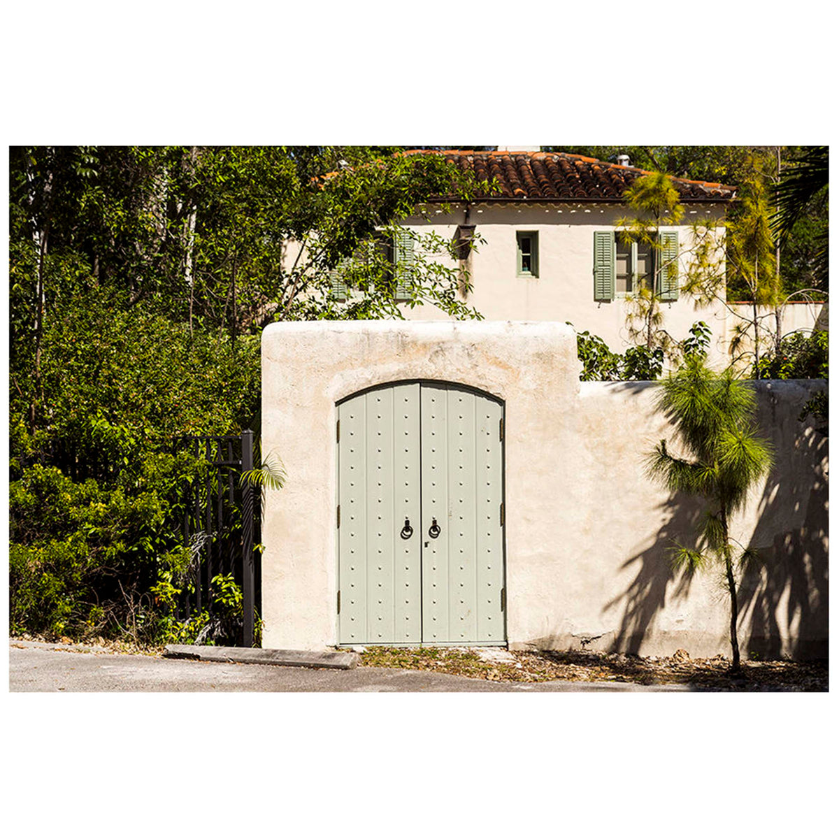 Edens Door