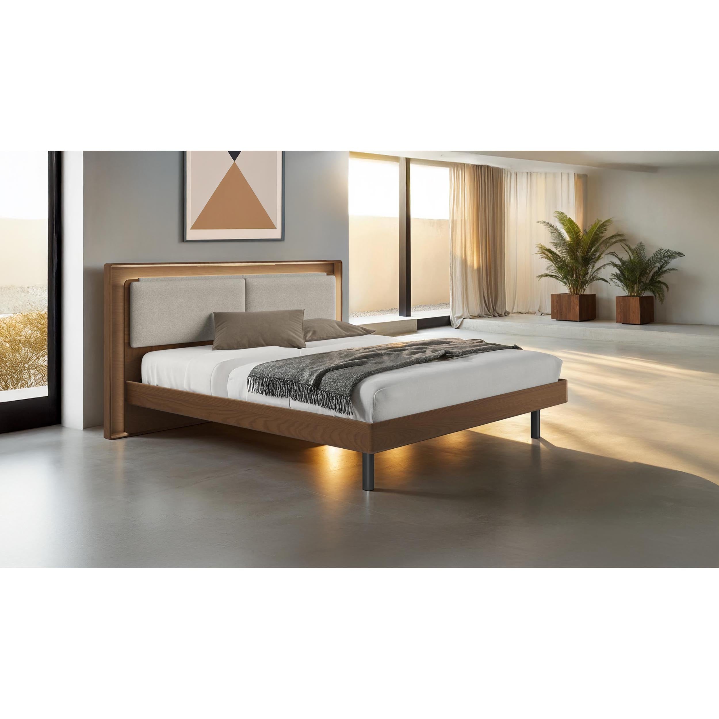 Contour 9669/79, Almond