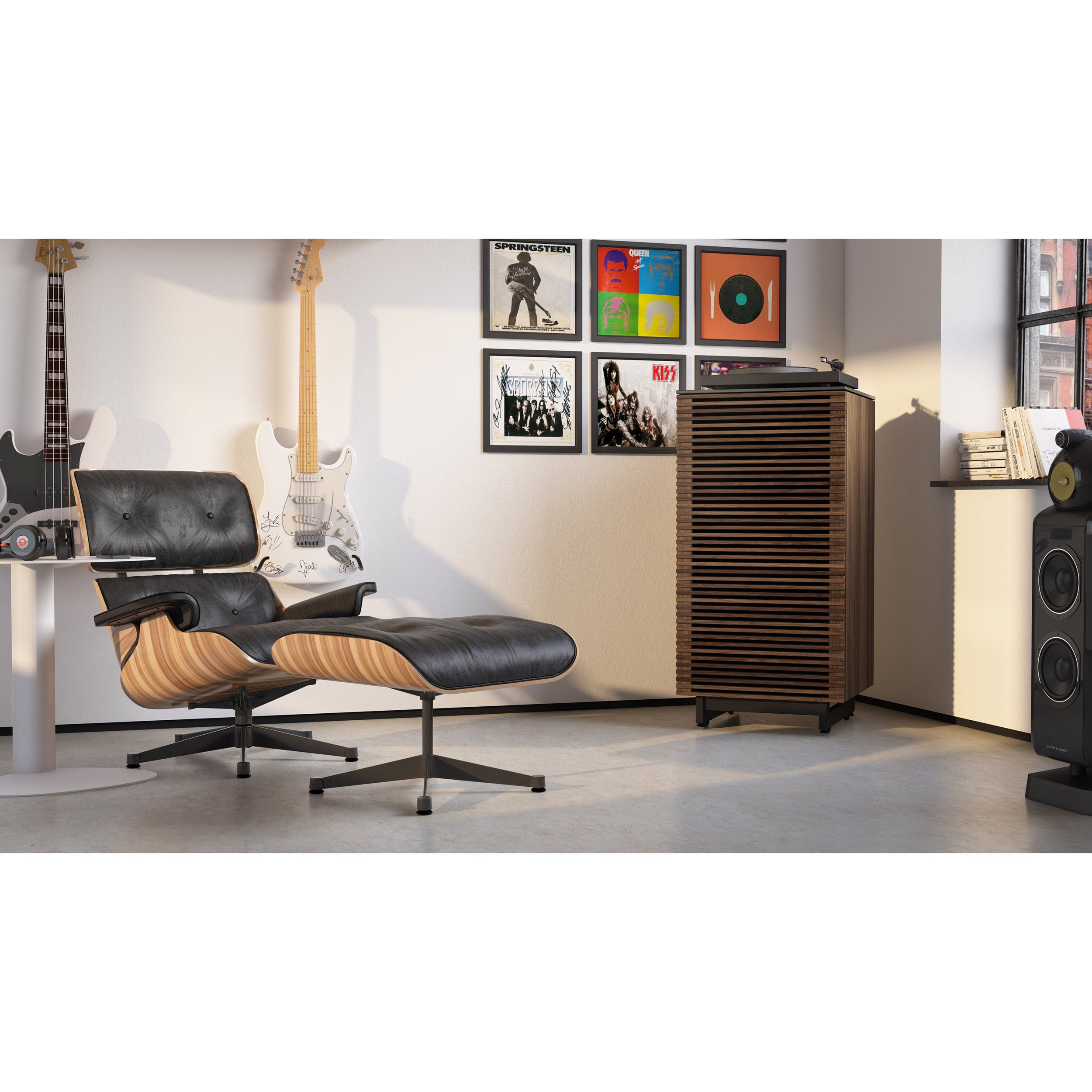 Corridor Media 8172, Natural Walnut