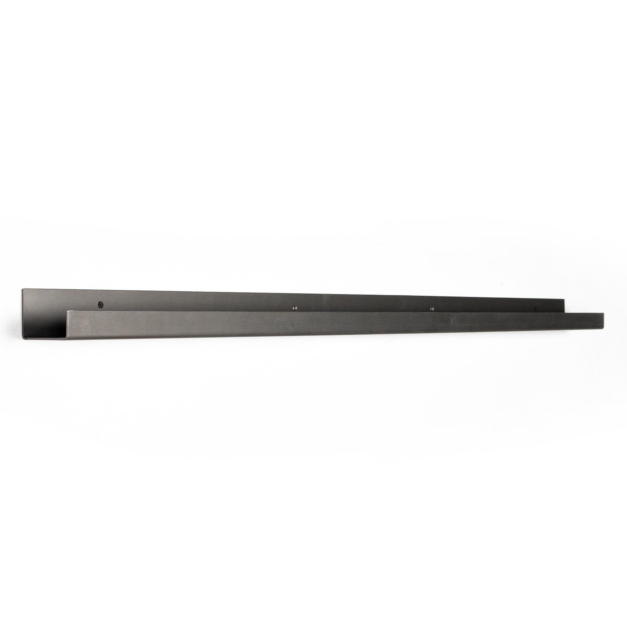 Art Ledge, Gunmetal