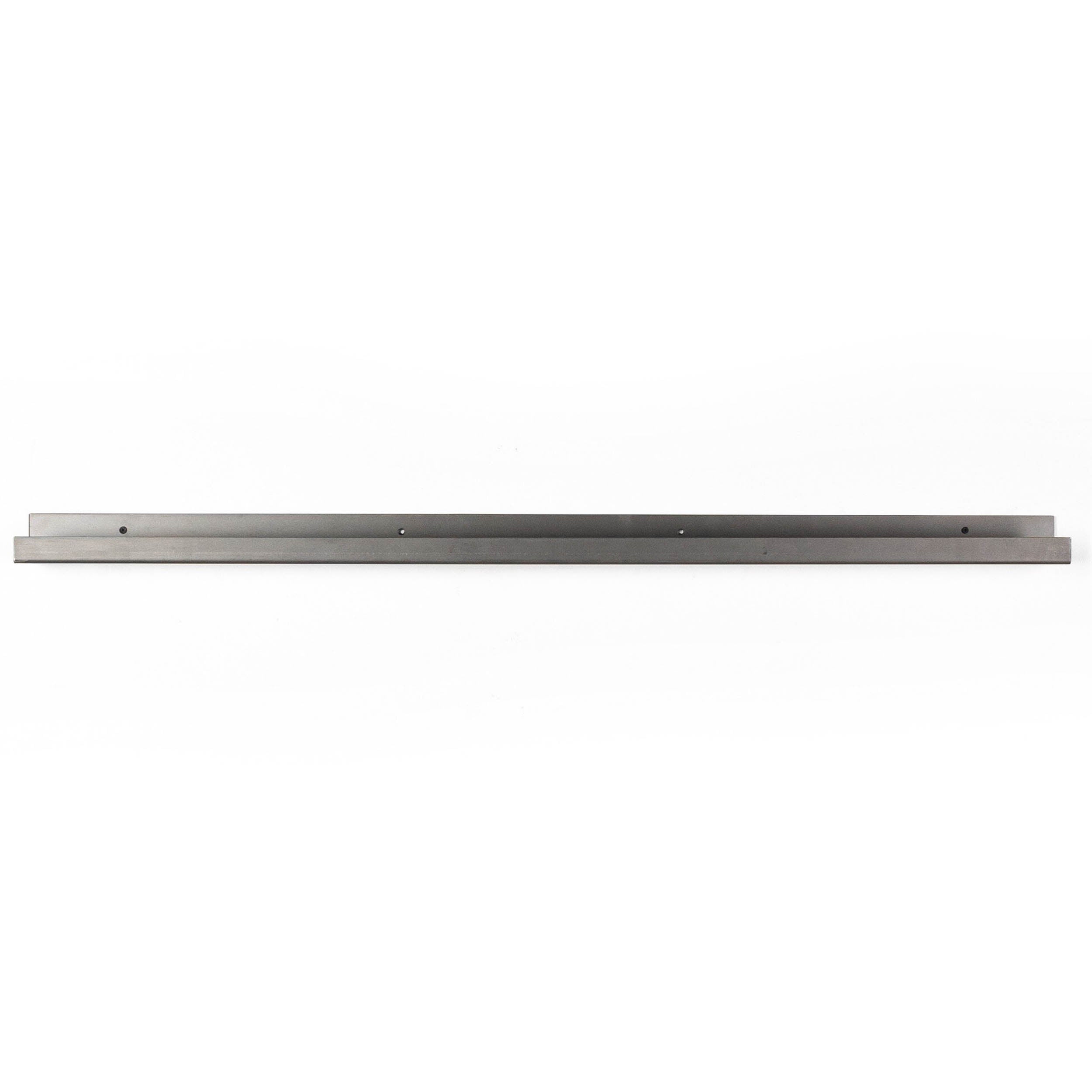 Art Ledge, Gunmetal