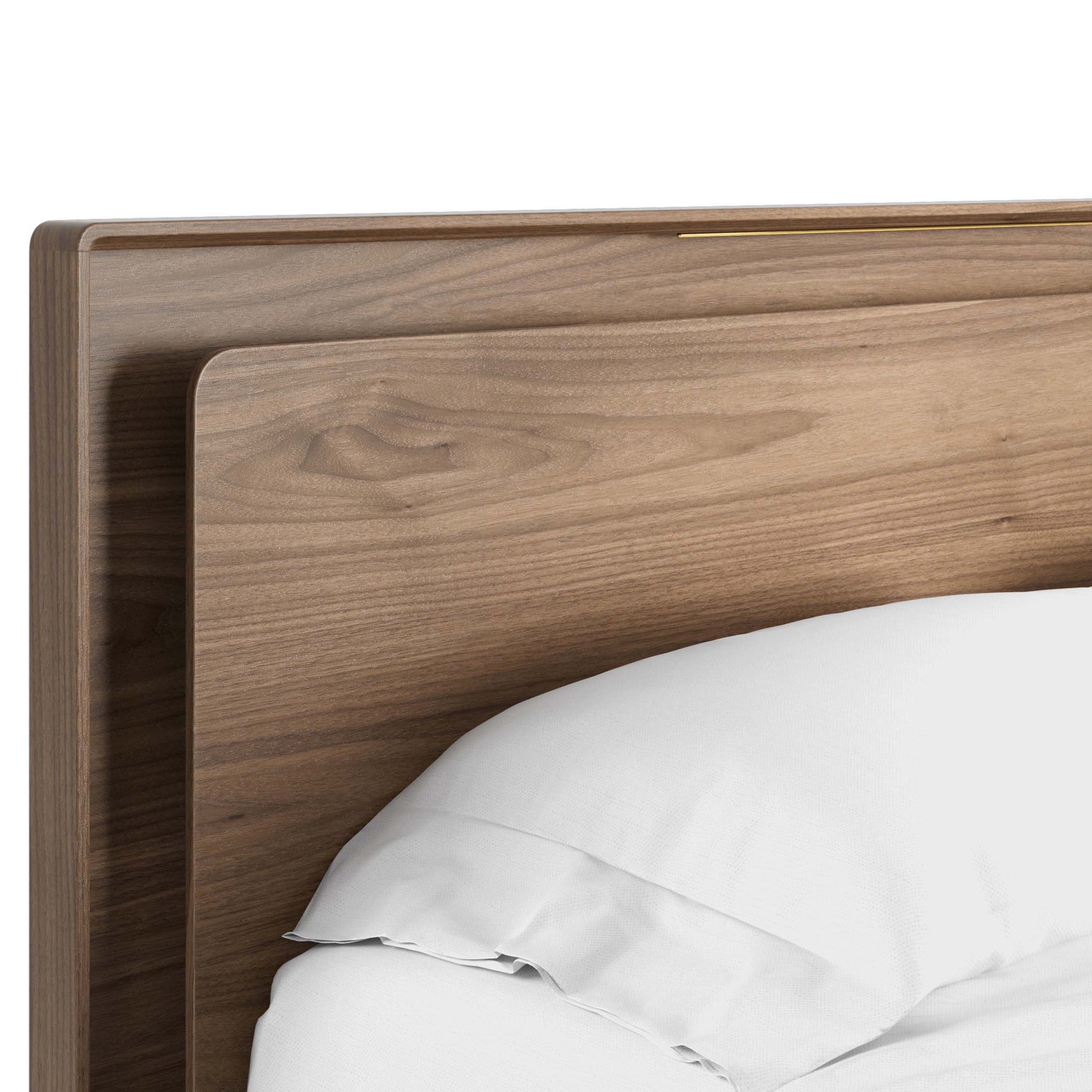 LINQ Bedroom 9119, Natural Walnut