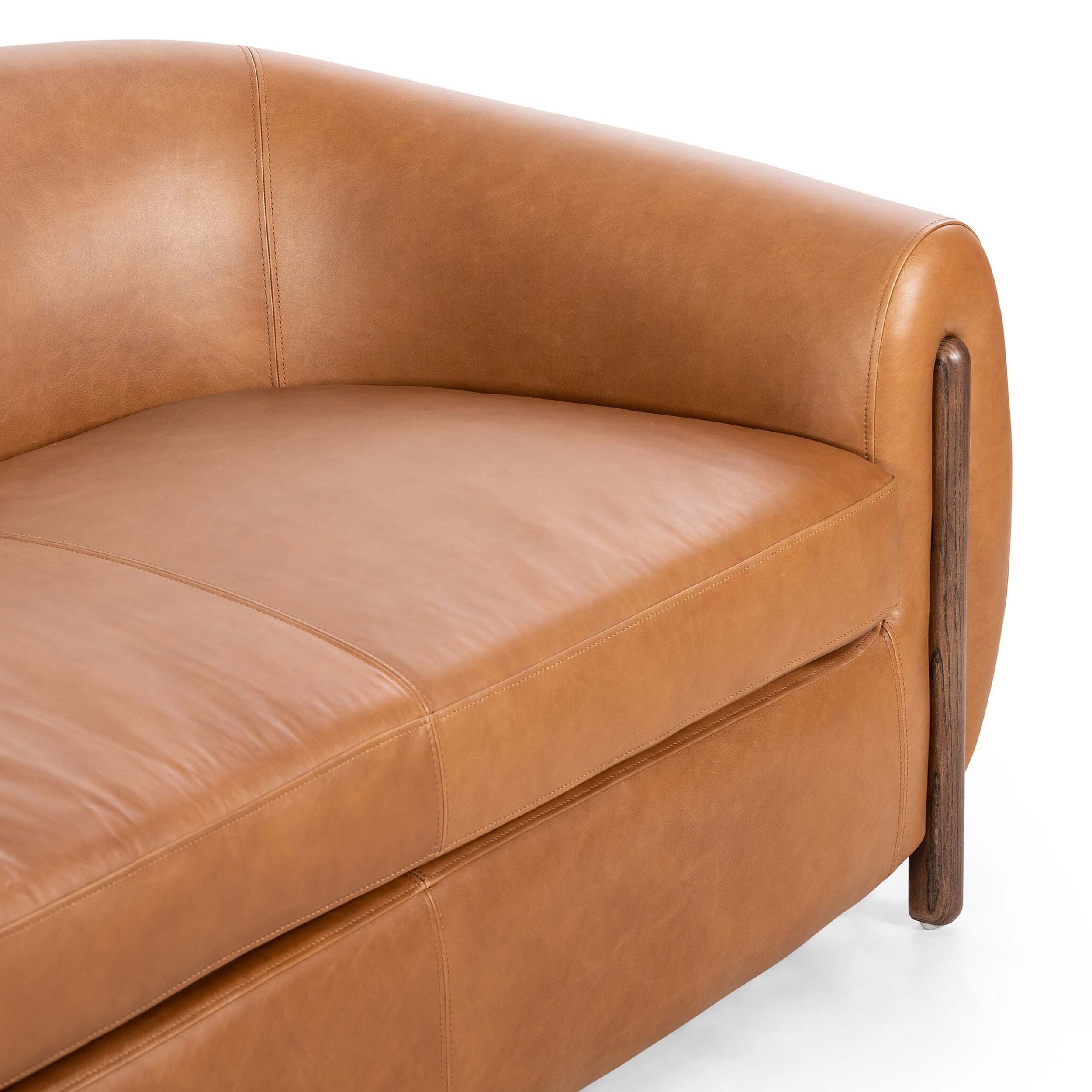 Lyla Sofa, Valencia Camel