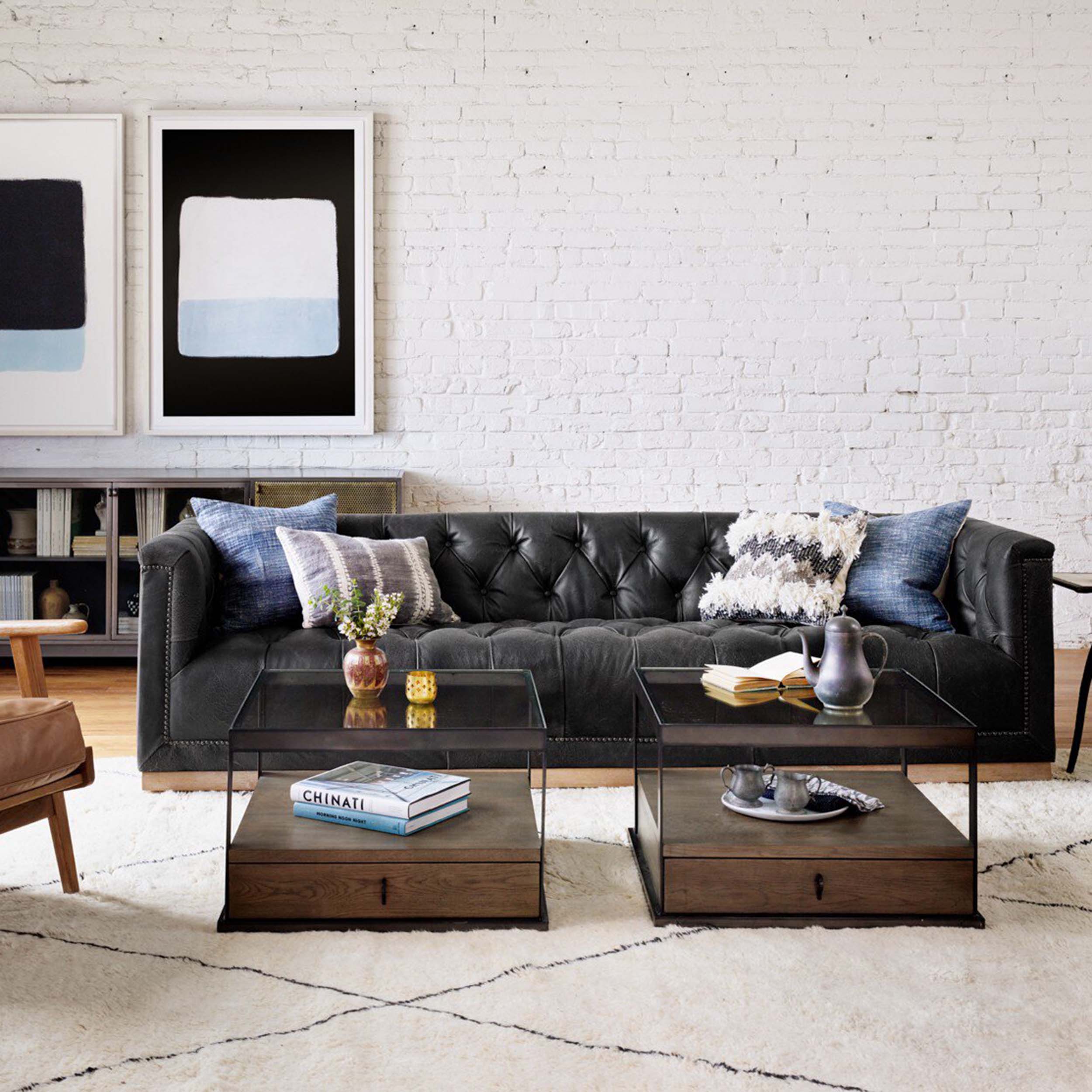 Maxx Sofa, Destroyed Black