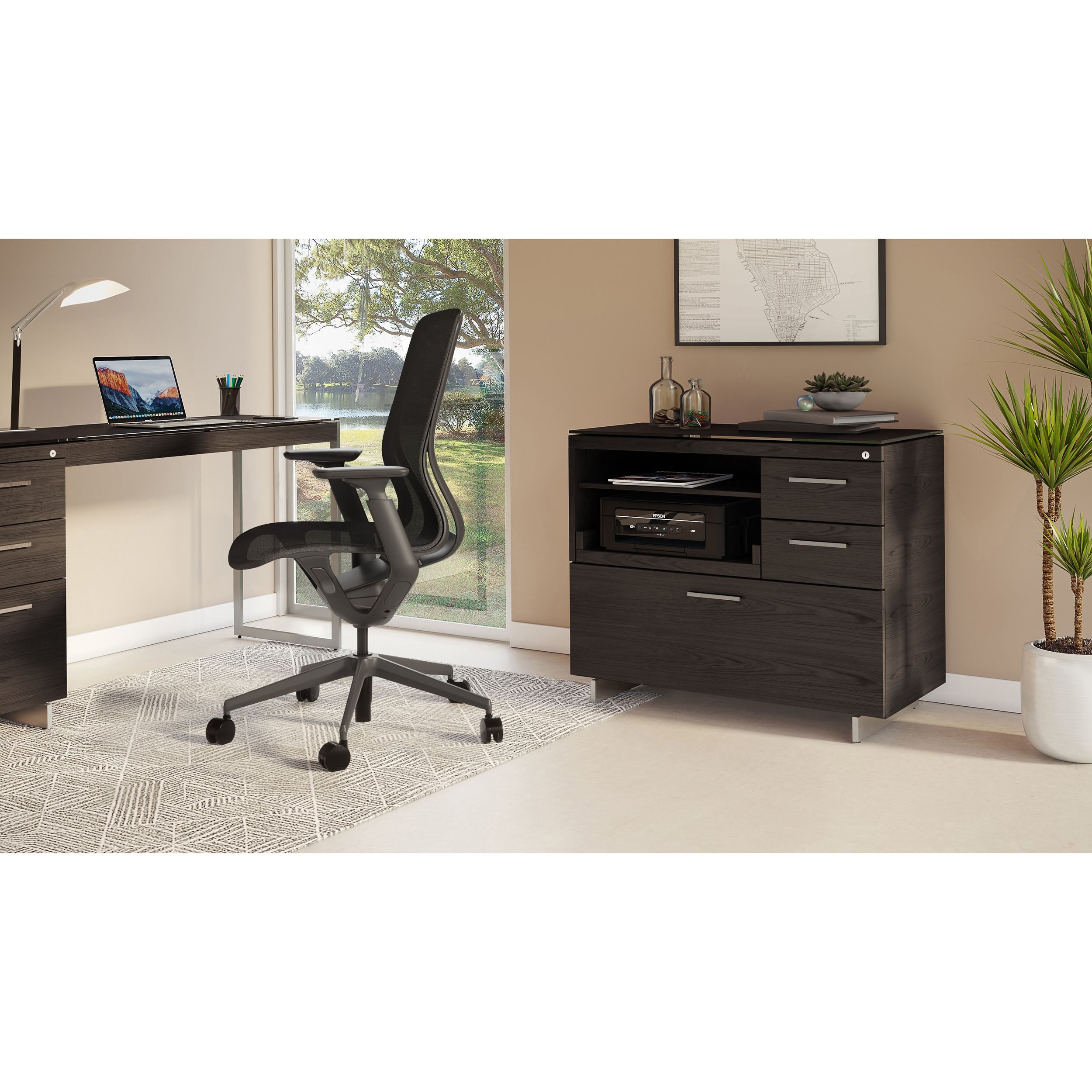 Sequel 20 6117, Chocolate Stained Walnut/Black